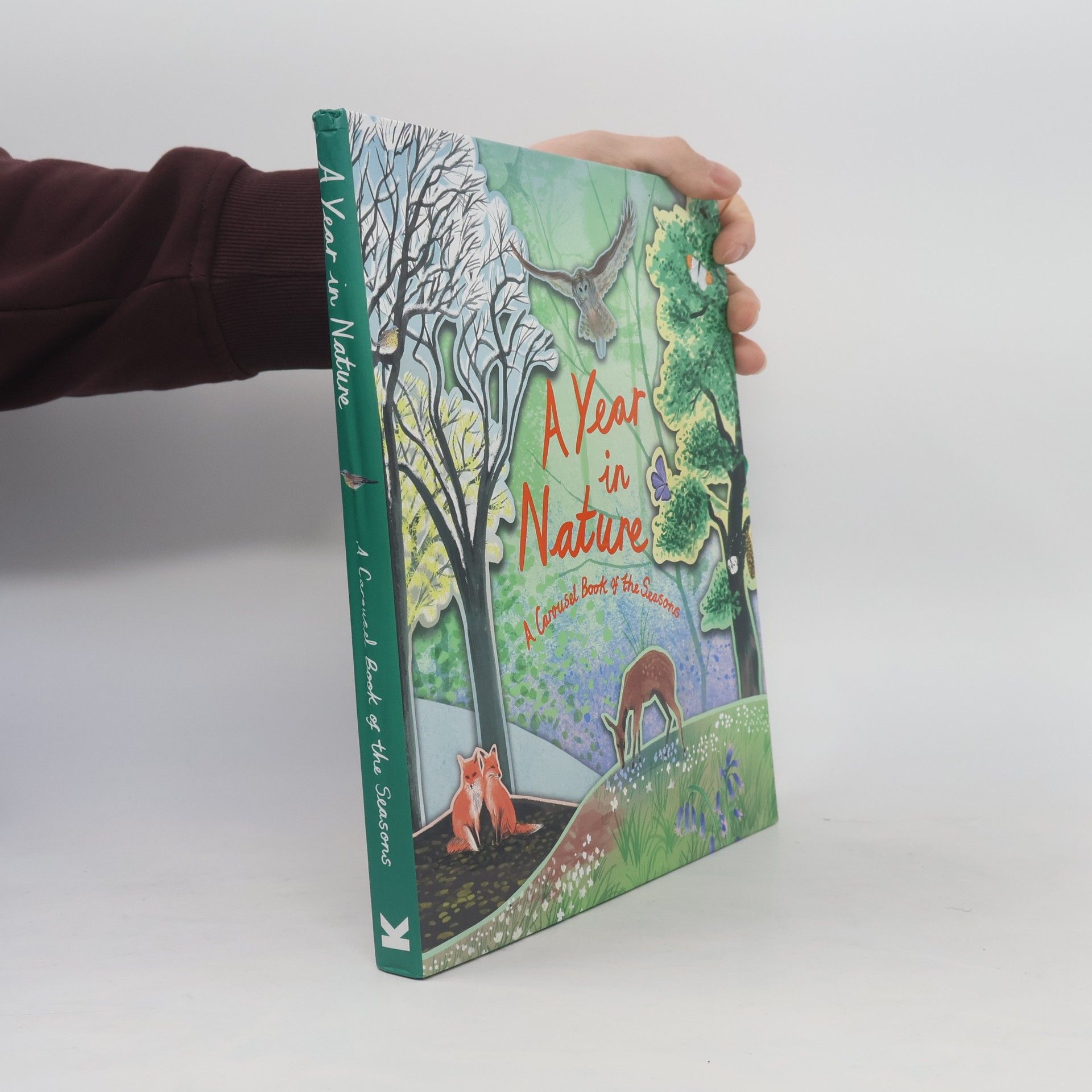 Hazel Maskell A year in nature : A carousel book of the seasons