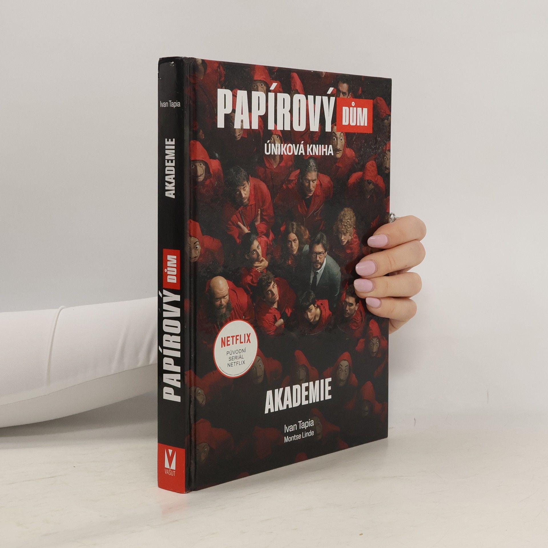 Papírový dům: úniková kniha - Akademie