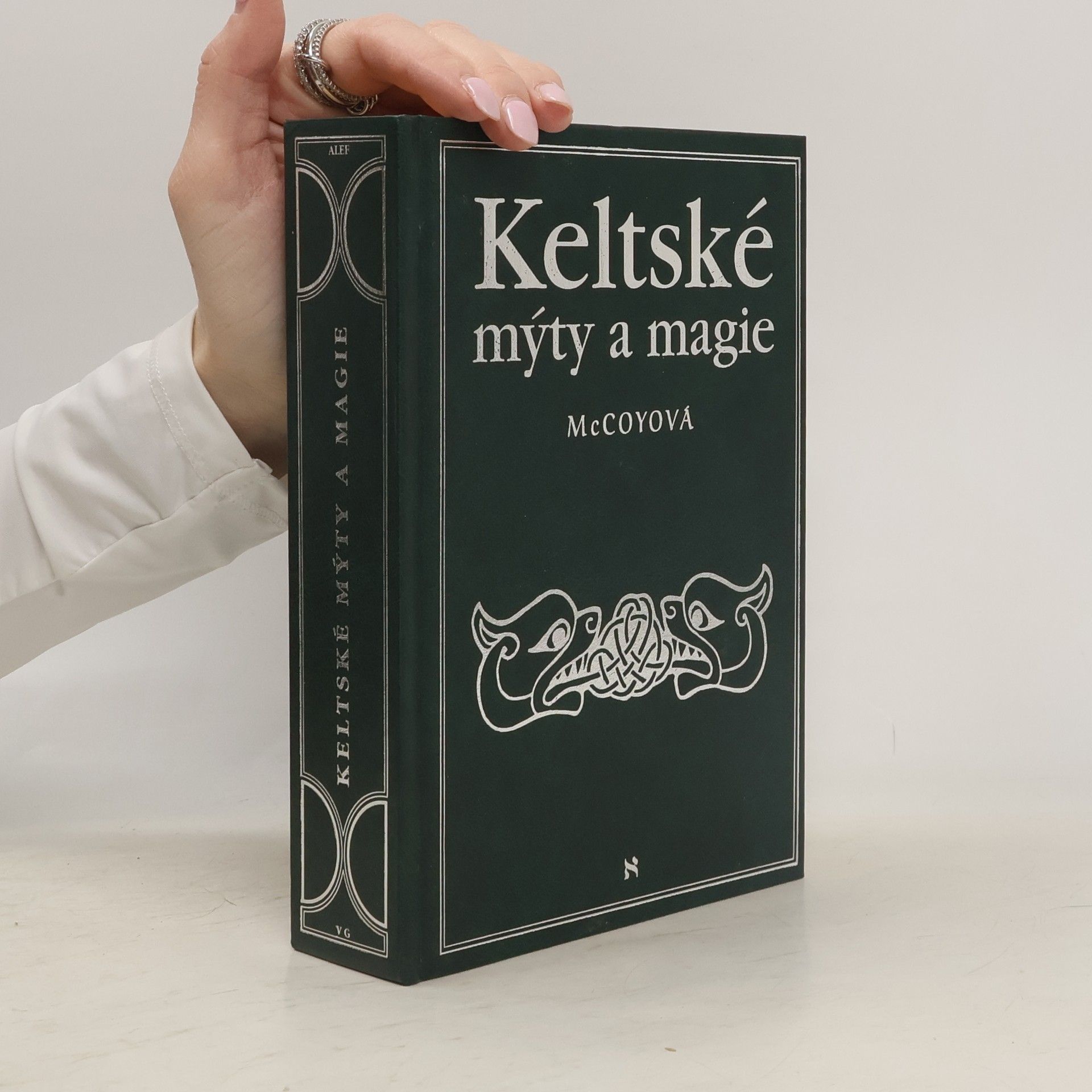 Edain McCoy Keltské mýty a magie. Jak si osvojit sílu bohů a bohyň