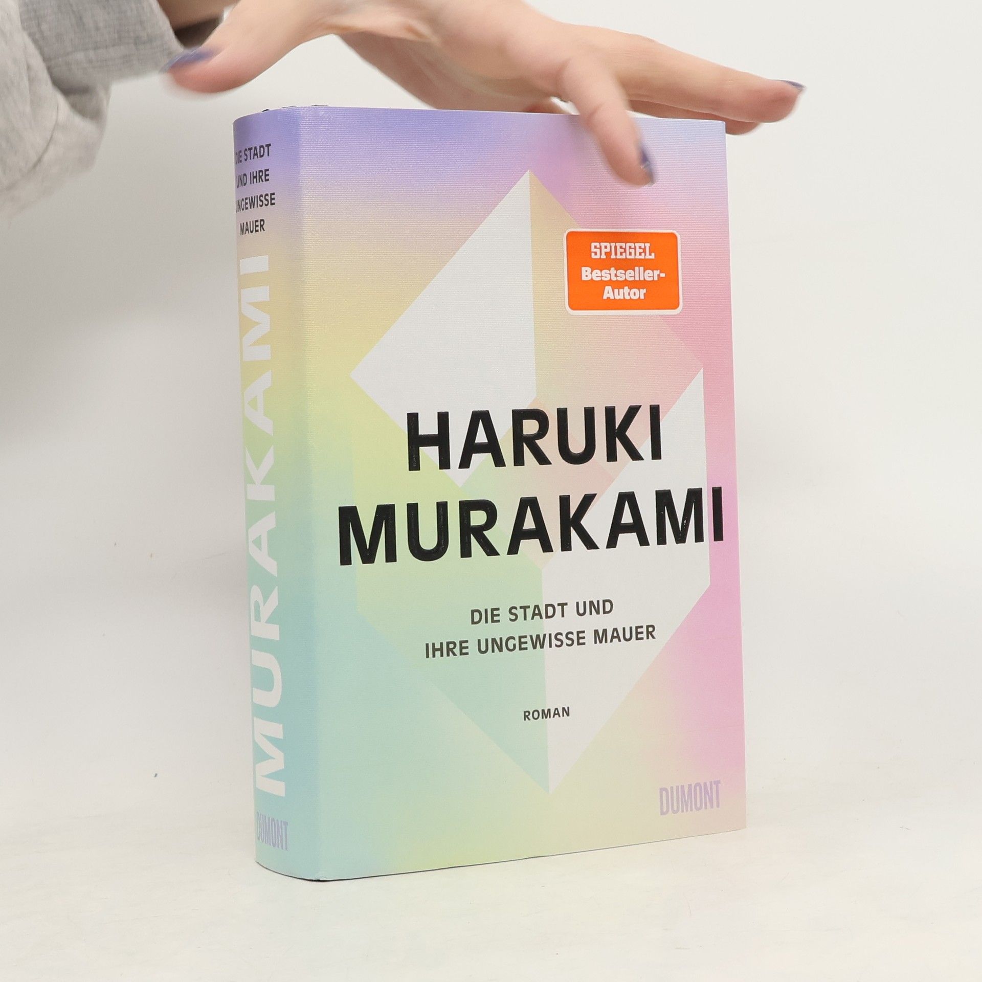 Die Stadt und ihre ungewisse Mauer