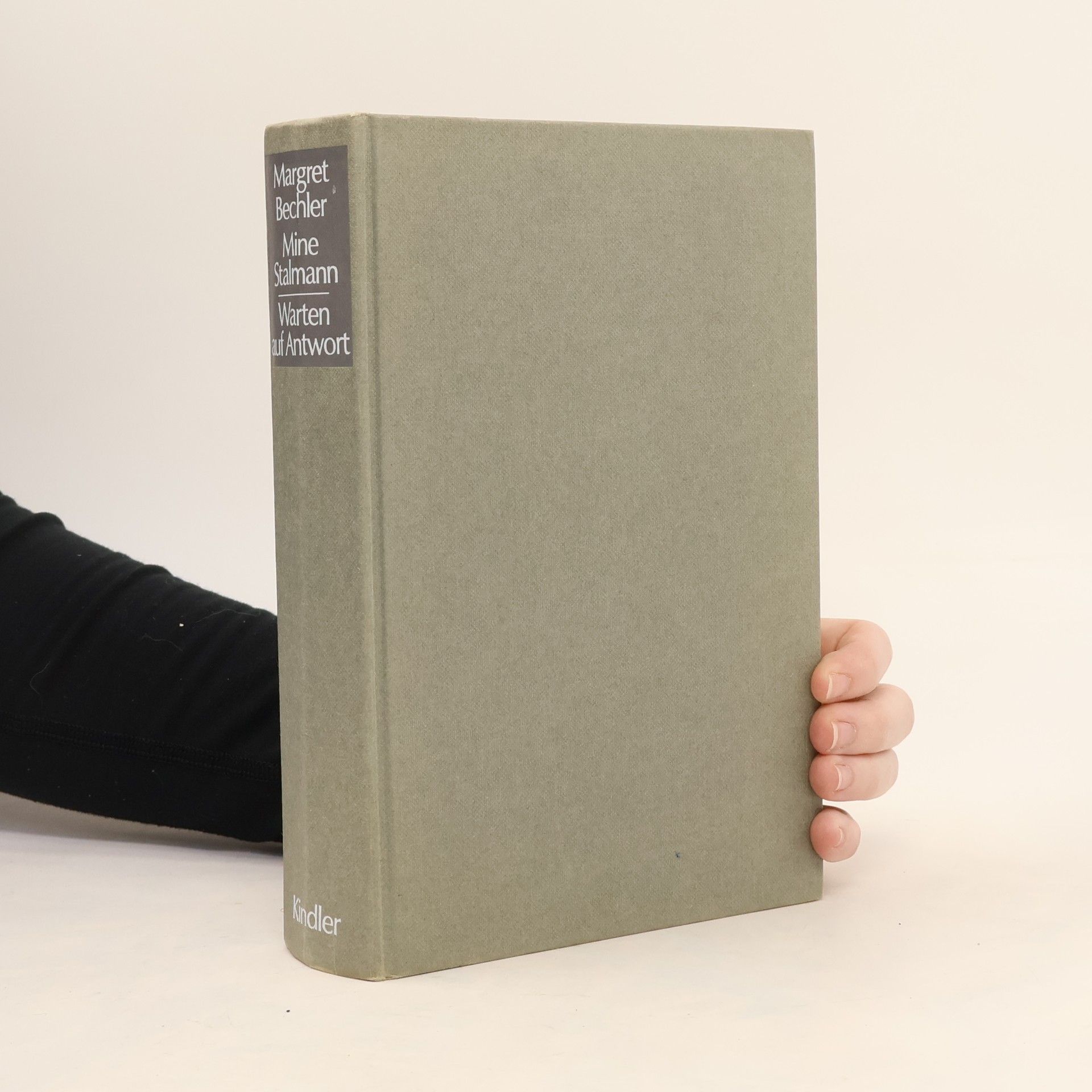 Margret Bechler Warten auf Antwort