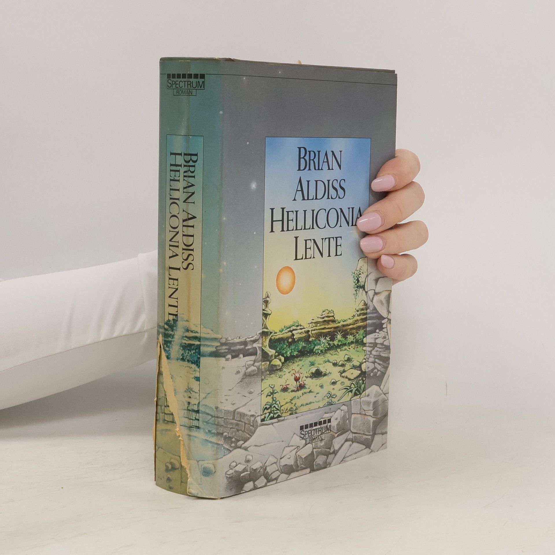 Brian Wilson Aldiss Helliconia Lente