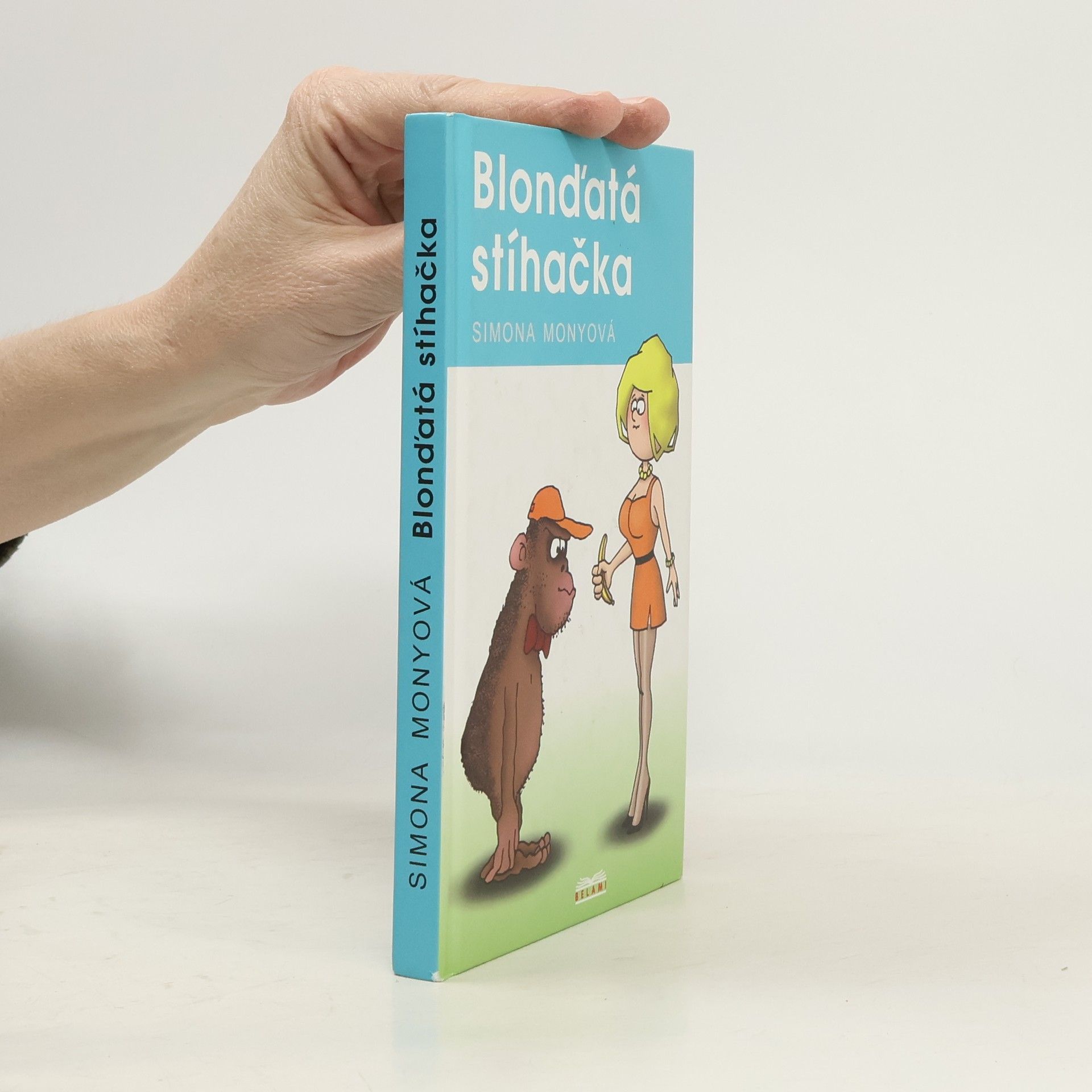 Simona Monyová Blonďatá stíhačka