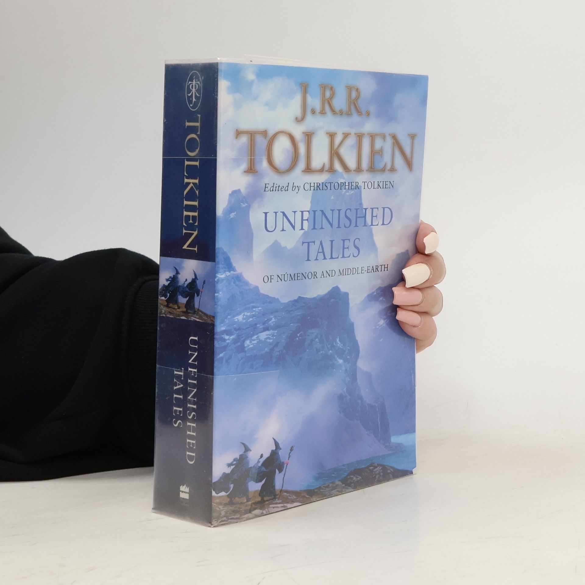 John Ronald Reuel Tolkien Unfinished Tales of Númenor and Middle-earth