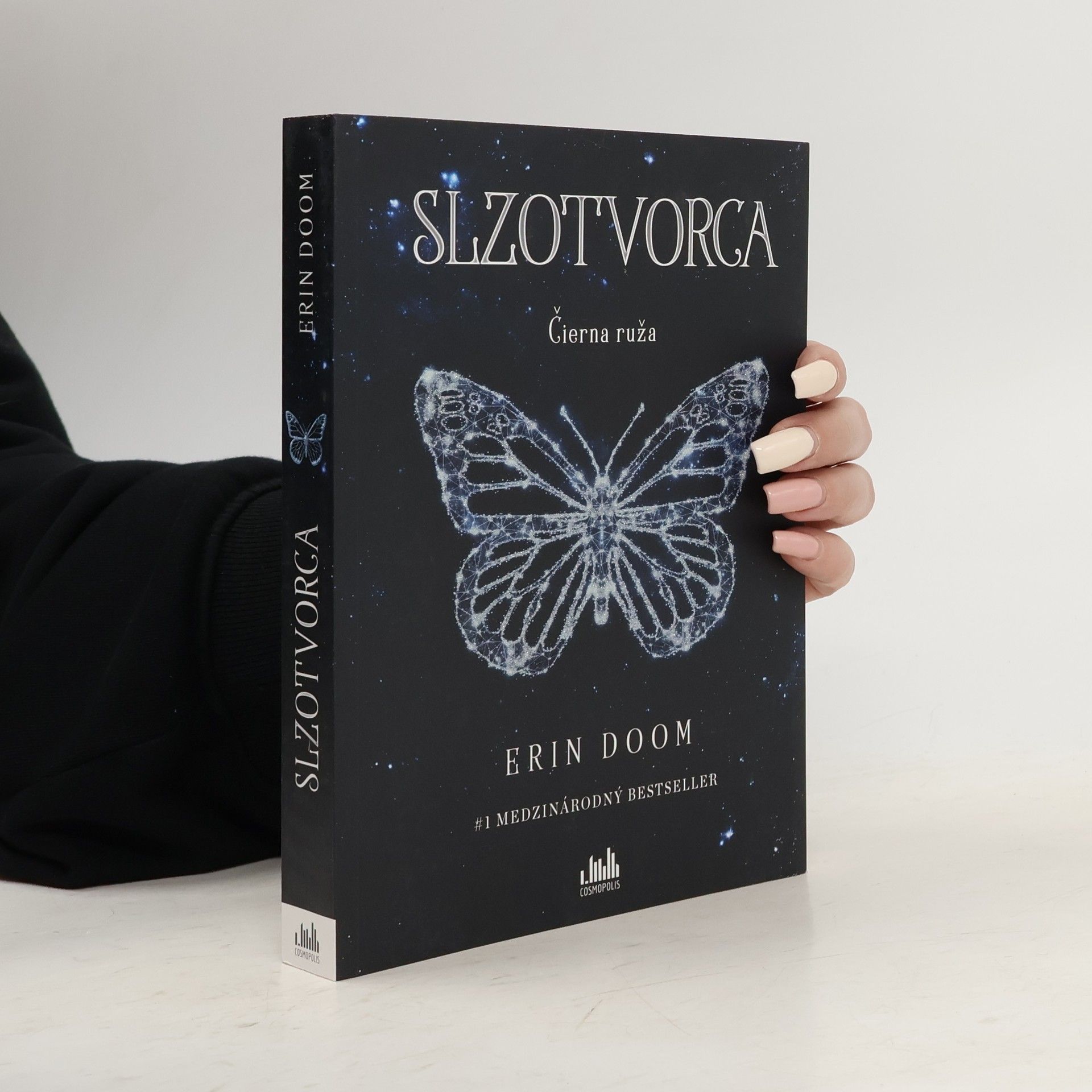 Erin Doom Slzotvorca. Čierna ruža