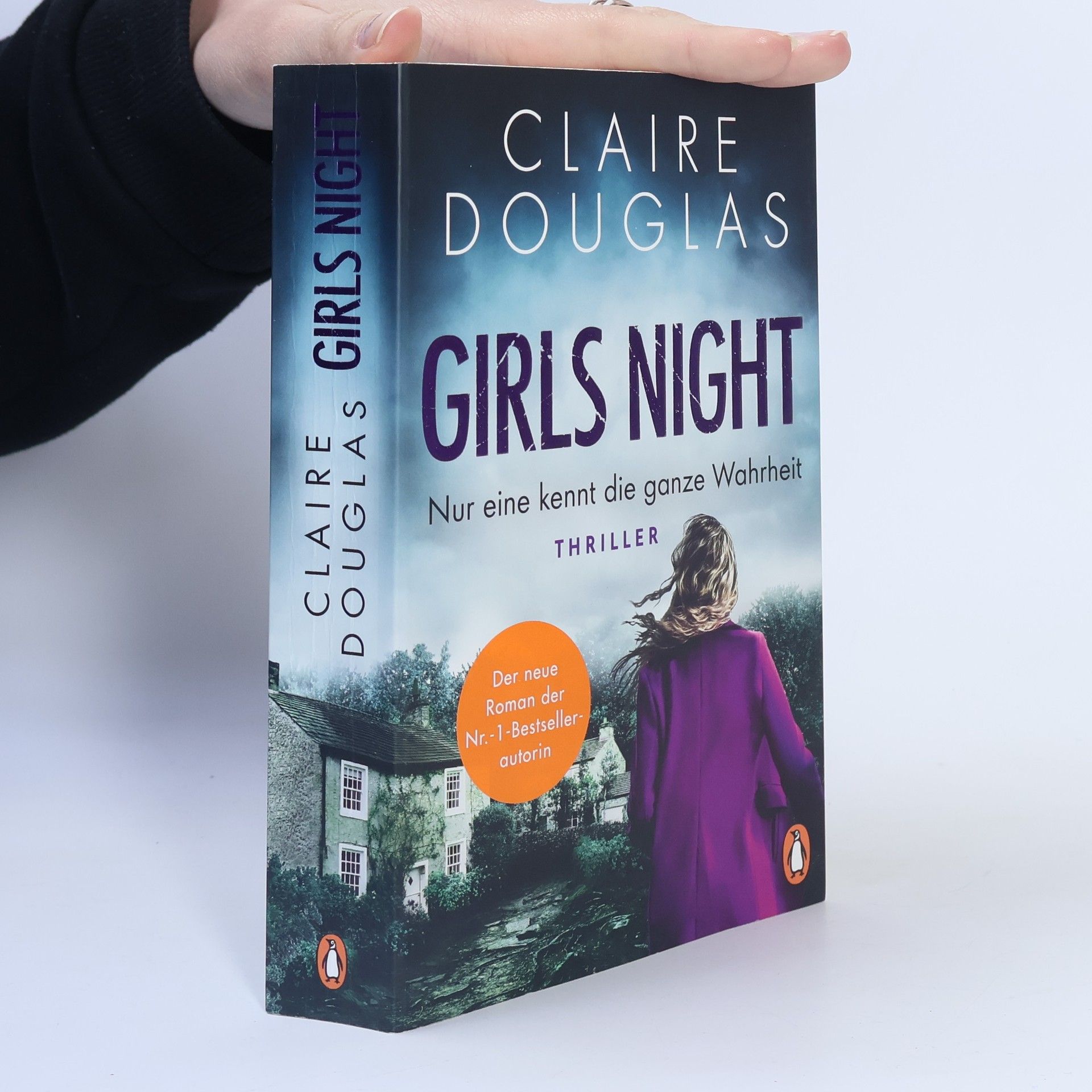 Claire Douglas Girls night