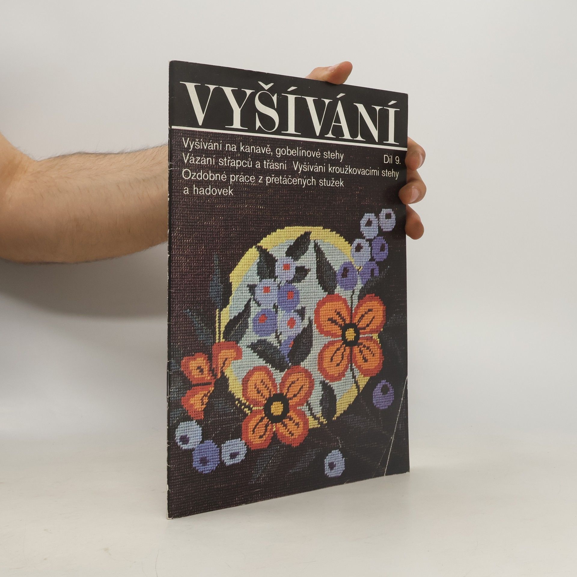 Various authors Vyšívání 9