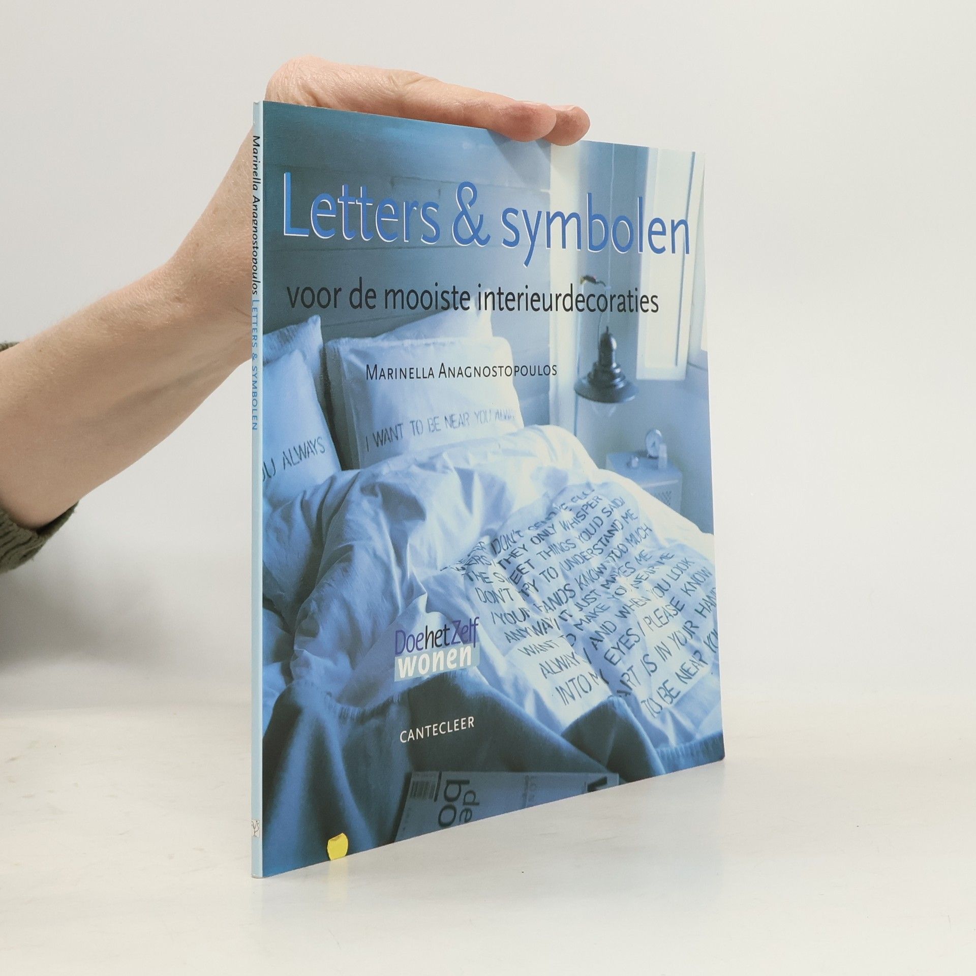 Marinella Anagnostopoulos Letters & symbolen