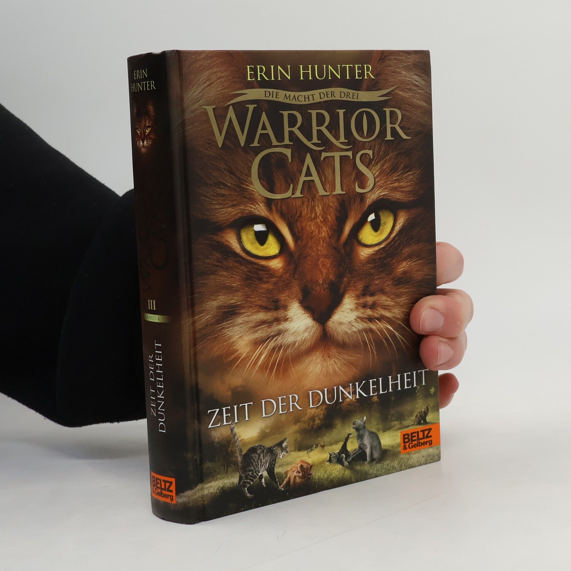 Erin Hunter Warrior Cats. Zeit der Dunkelheit