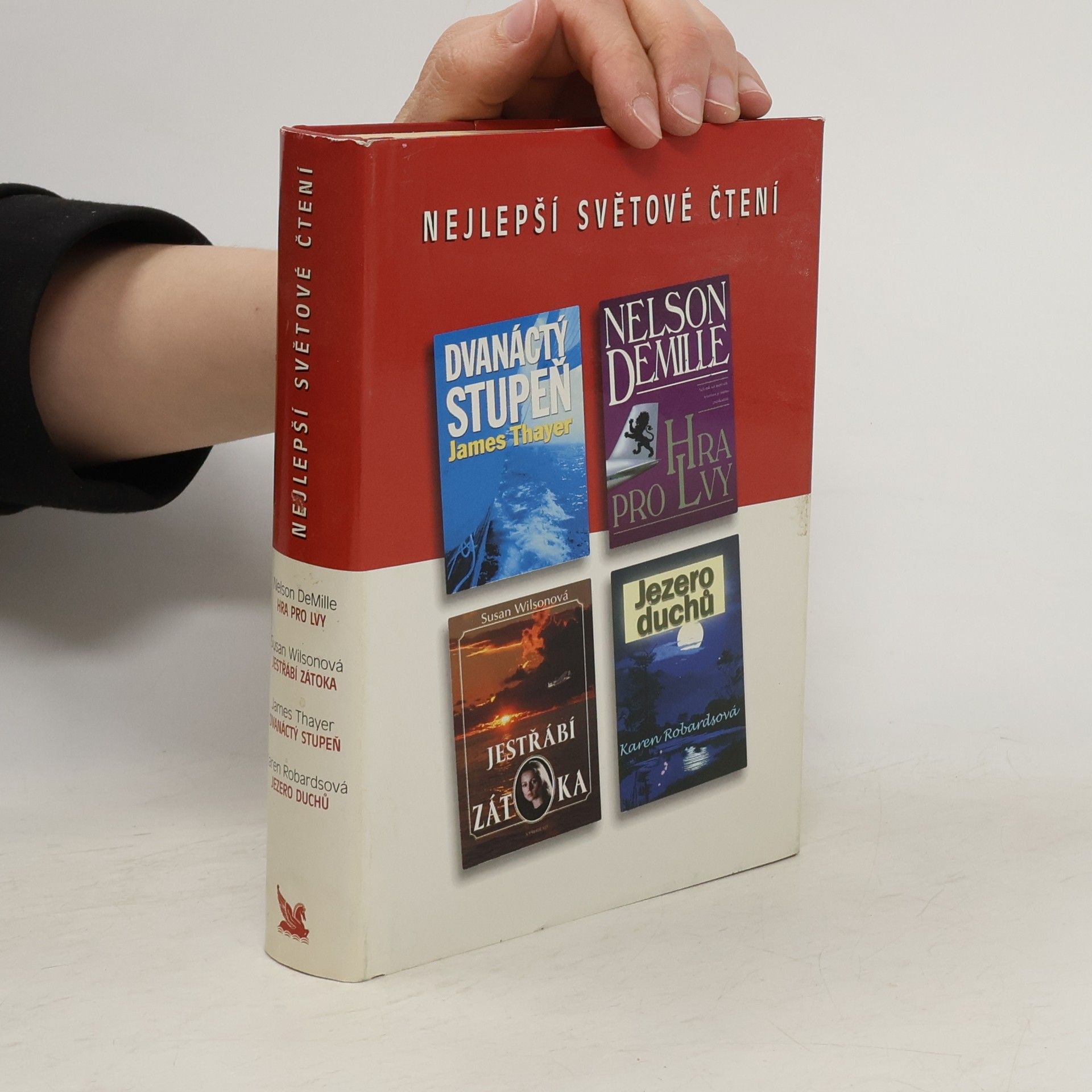 Nejlepší světové čtení. Dvanáctý stupeň. Hra pro lvy. Jestřábí zátoka. Jezero duchů