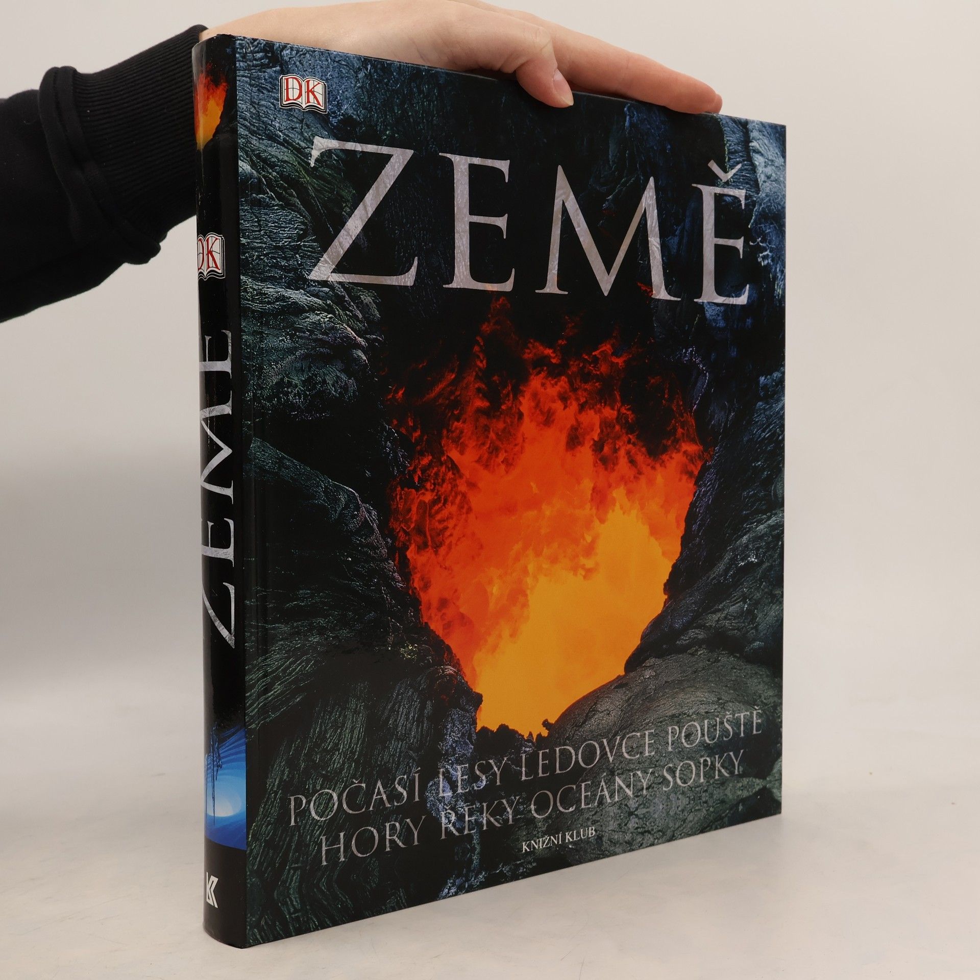Various authors Země