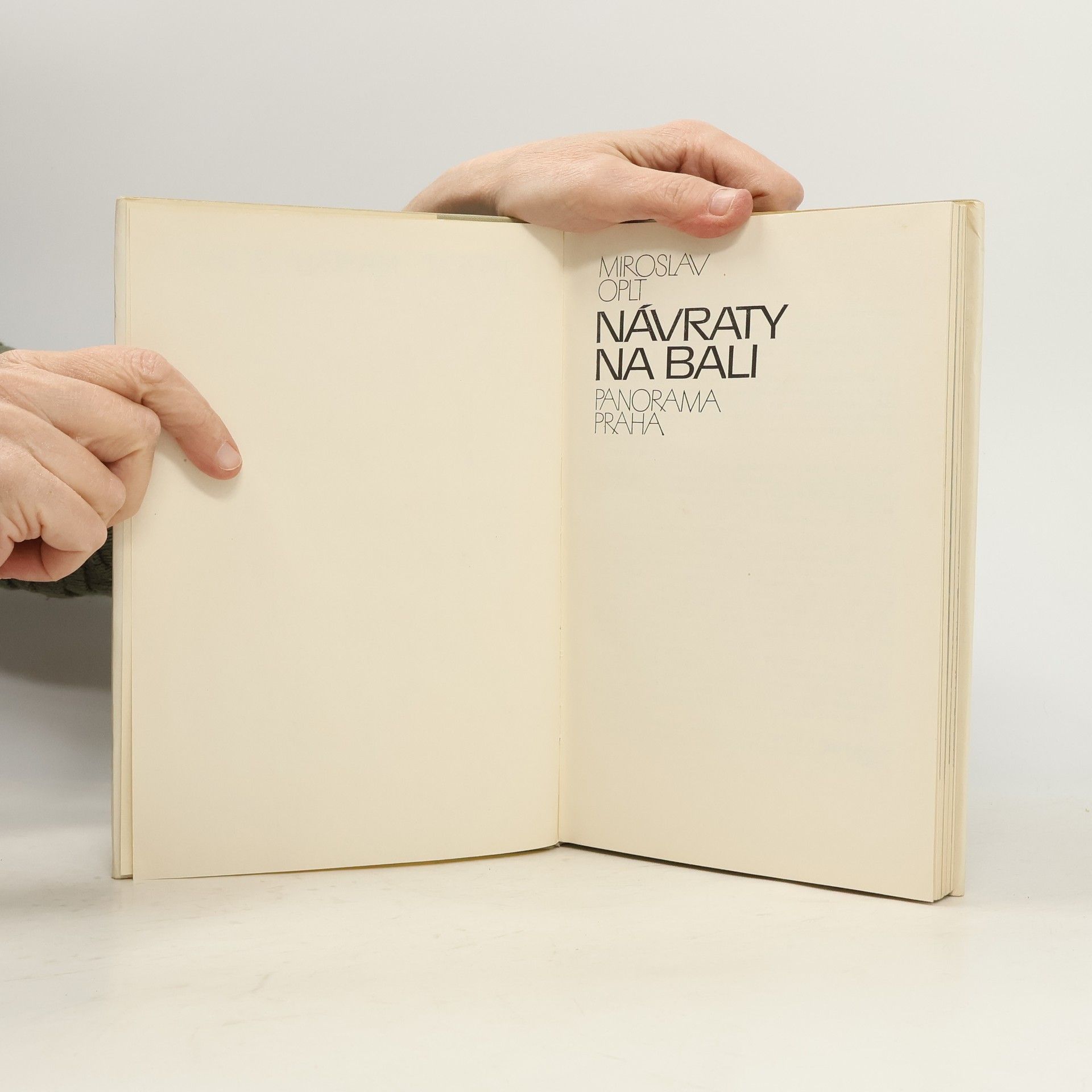 Miroslav Oplt Návraty na Bali