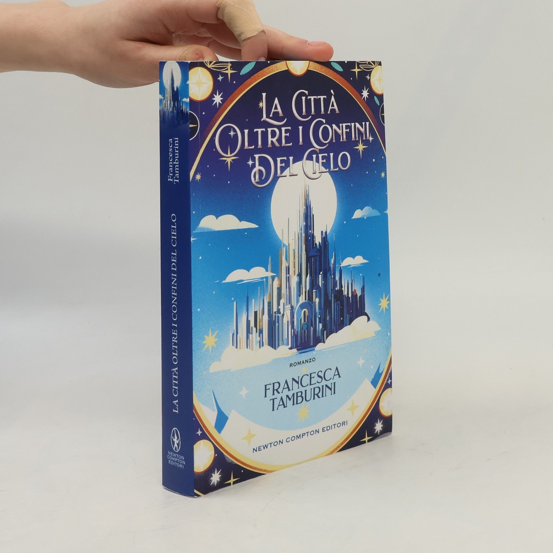 Francesca Tamburini La città oltre i confini del cielo