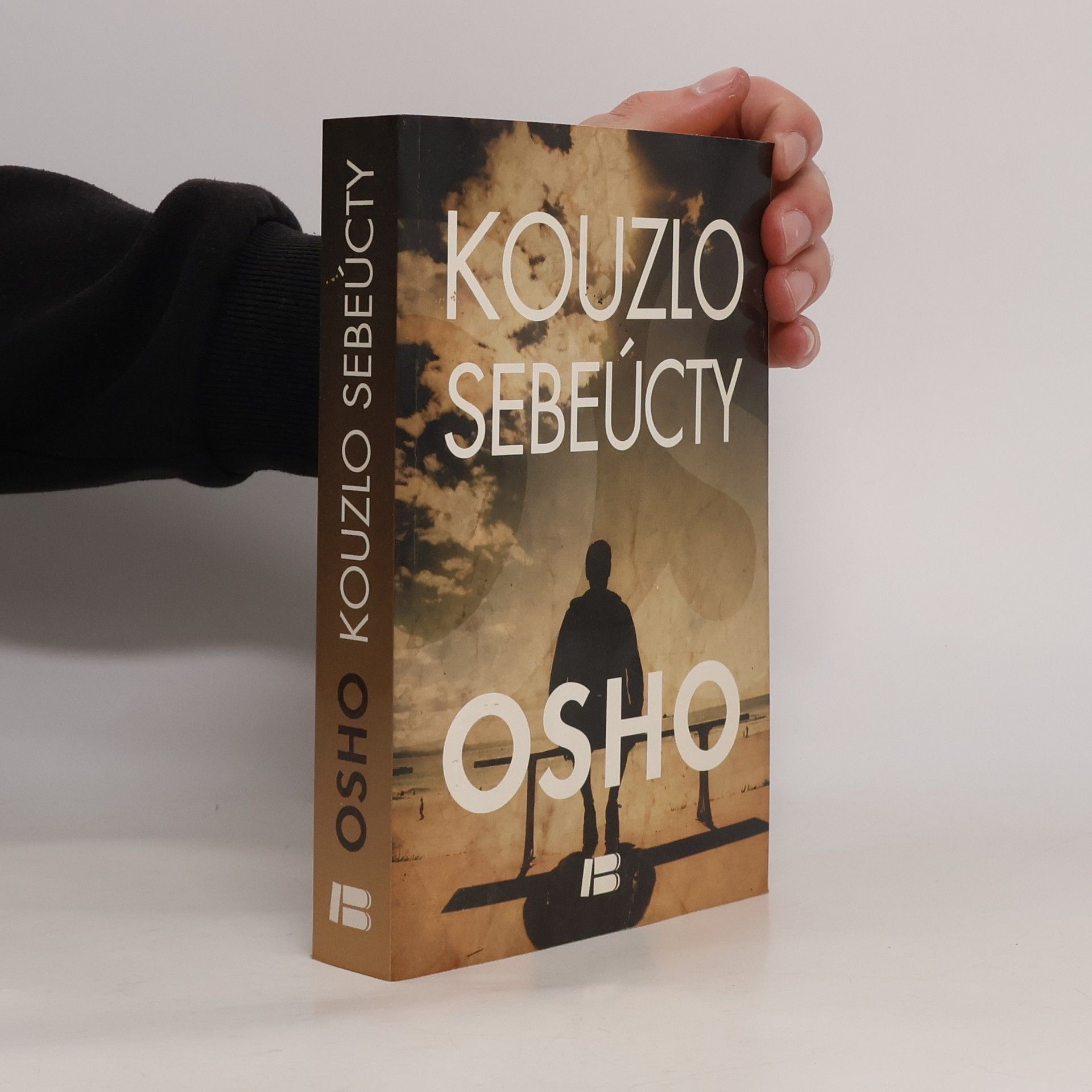 Osho Rajneesh Kouzlo sebeúcty