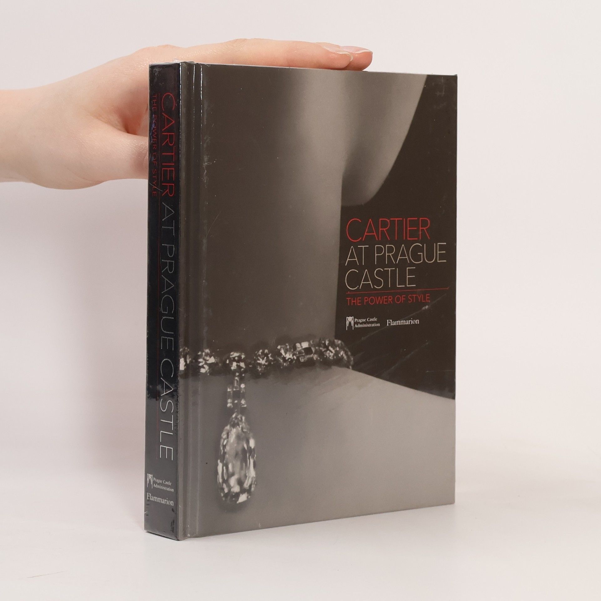 Suzanne Tise Isoré Cartier at Prague Castle. The Power of Style