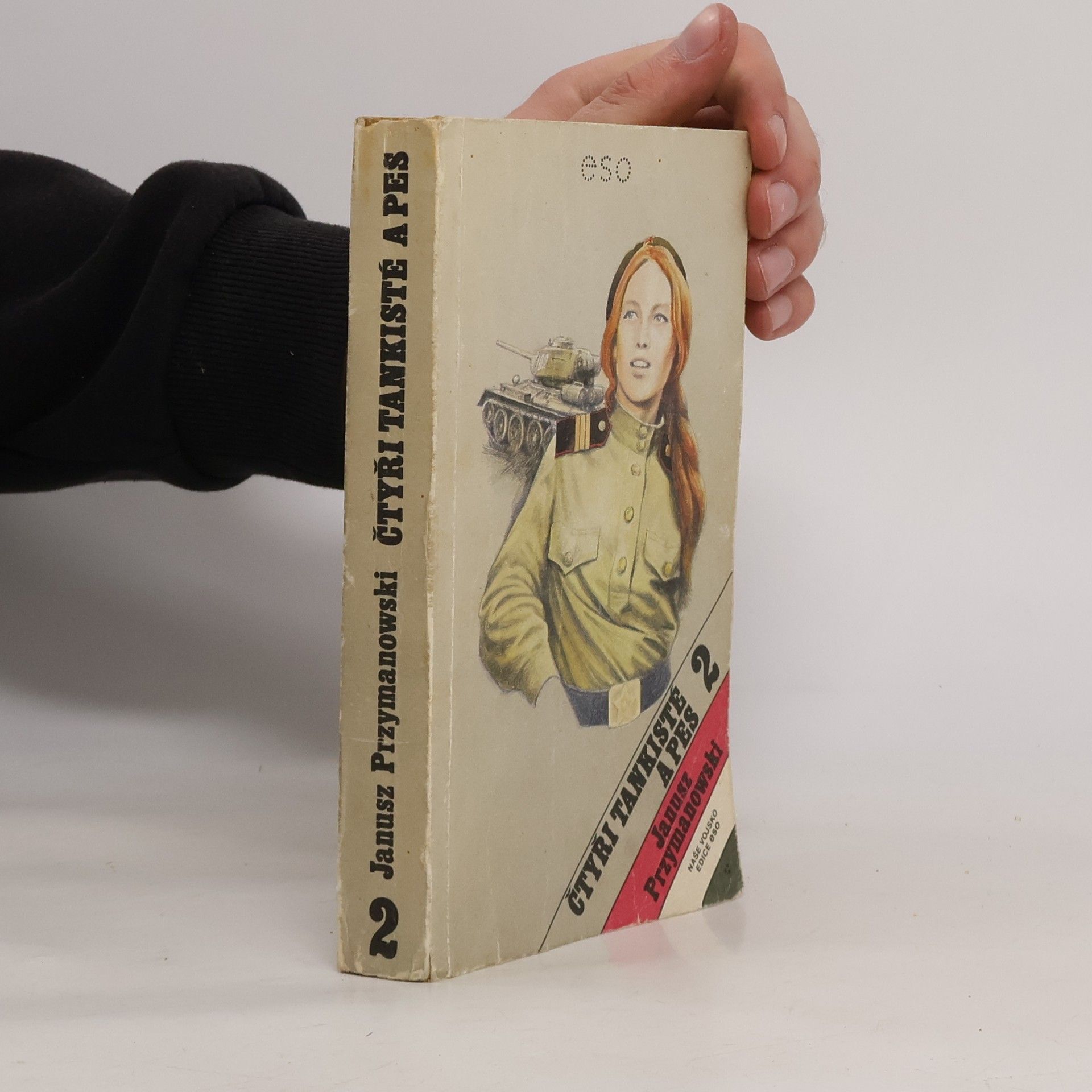 Janusz Przymanowski Čtyři tankisté a pes 2