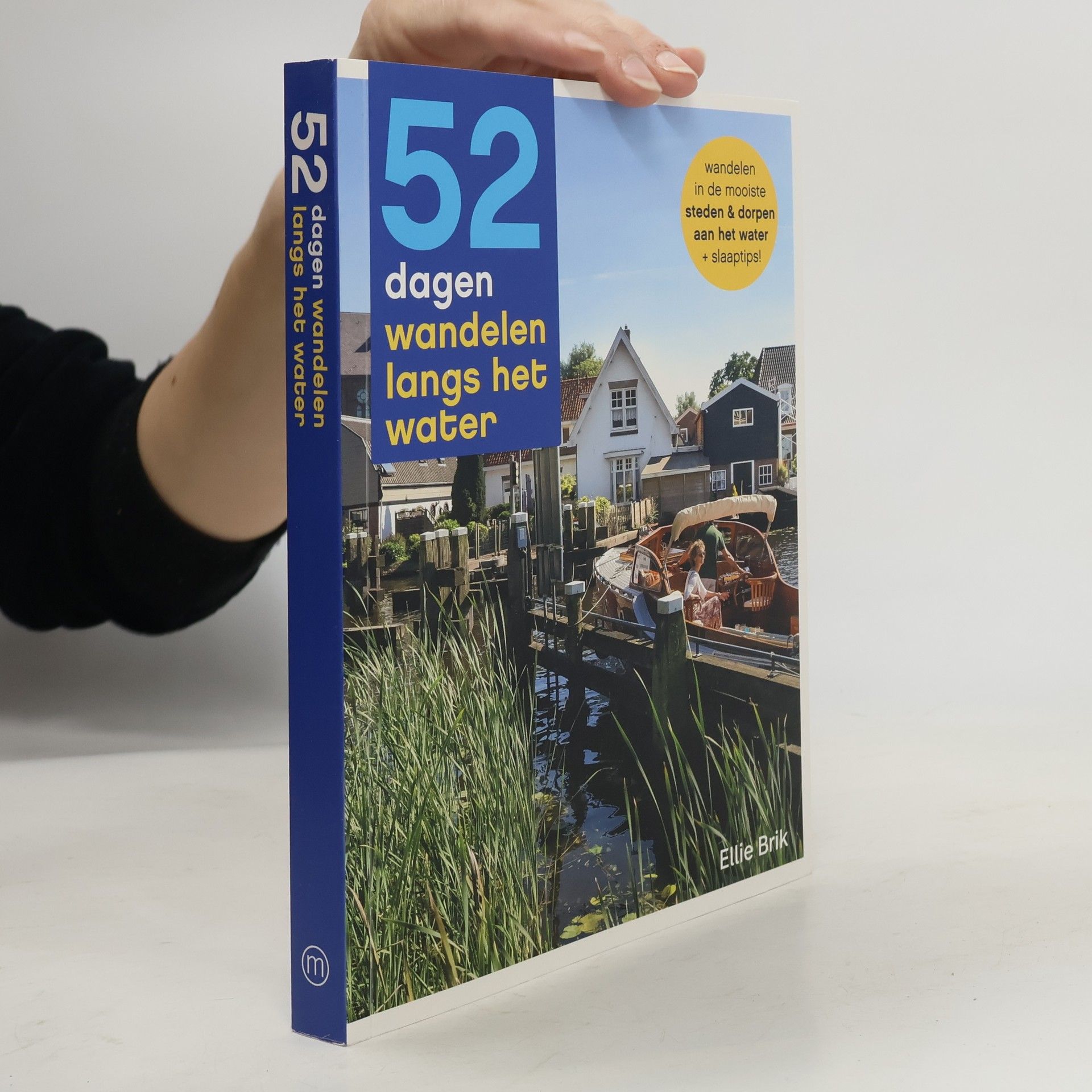 Ellie Brik 52 dagen wandelen langs het water