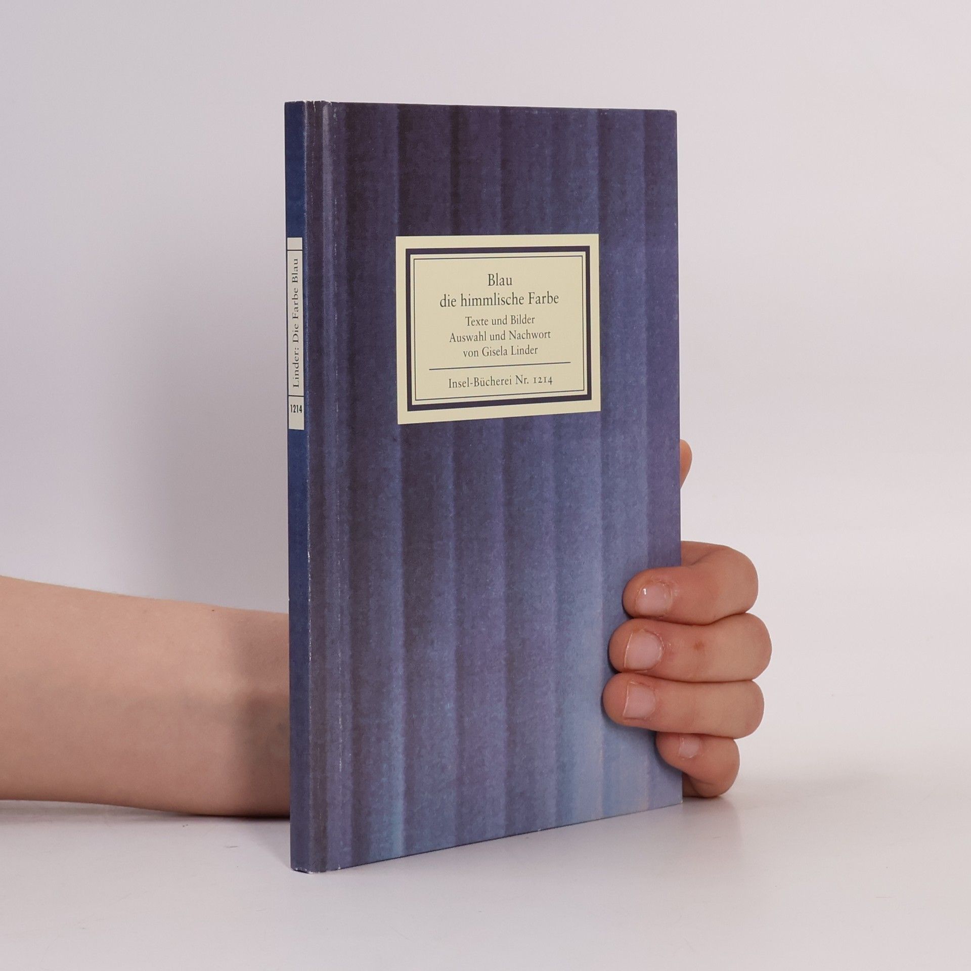 Blau die himmlische Farbe