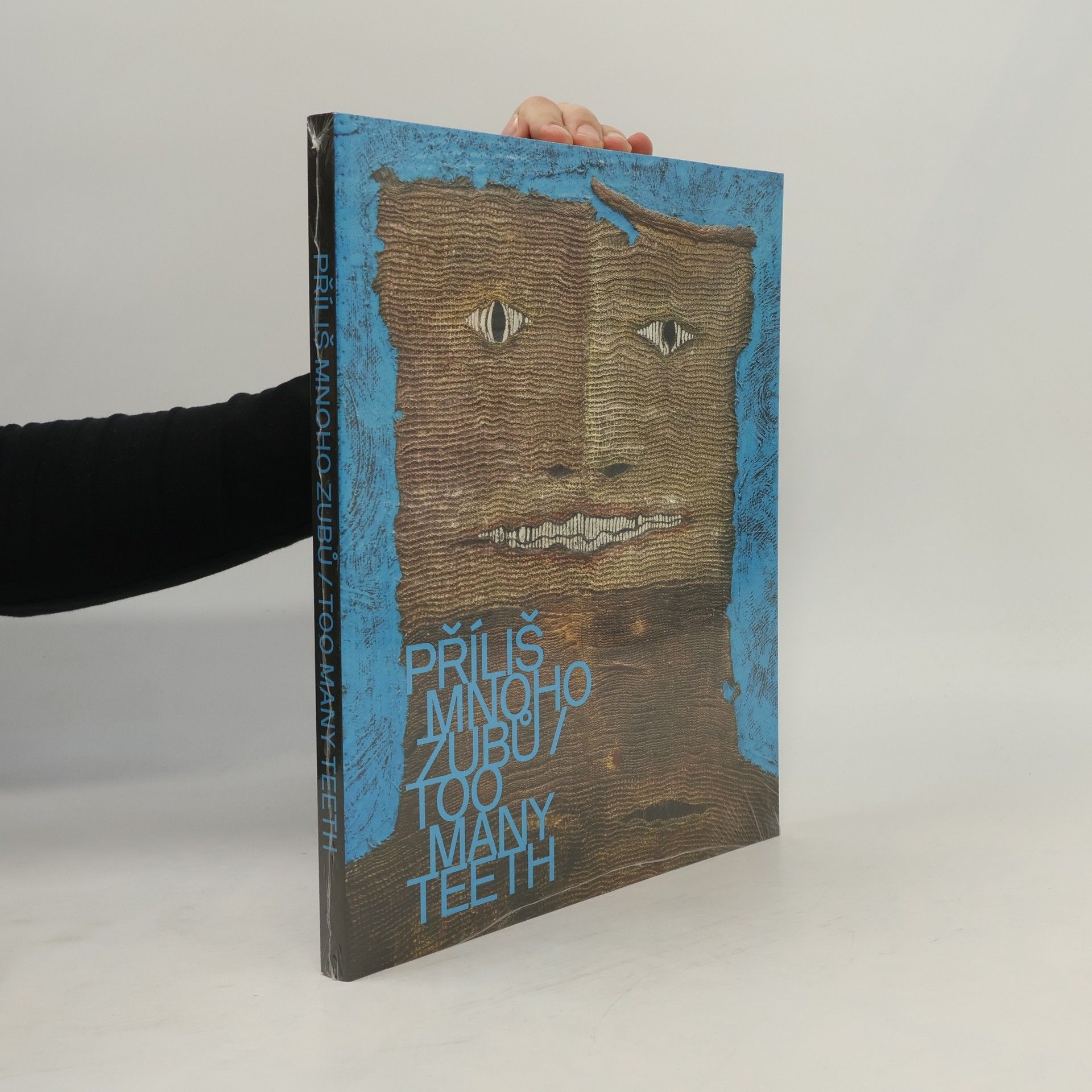 Jana Bauer Příliš mnoho zubů / Too many teeth