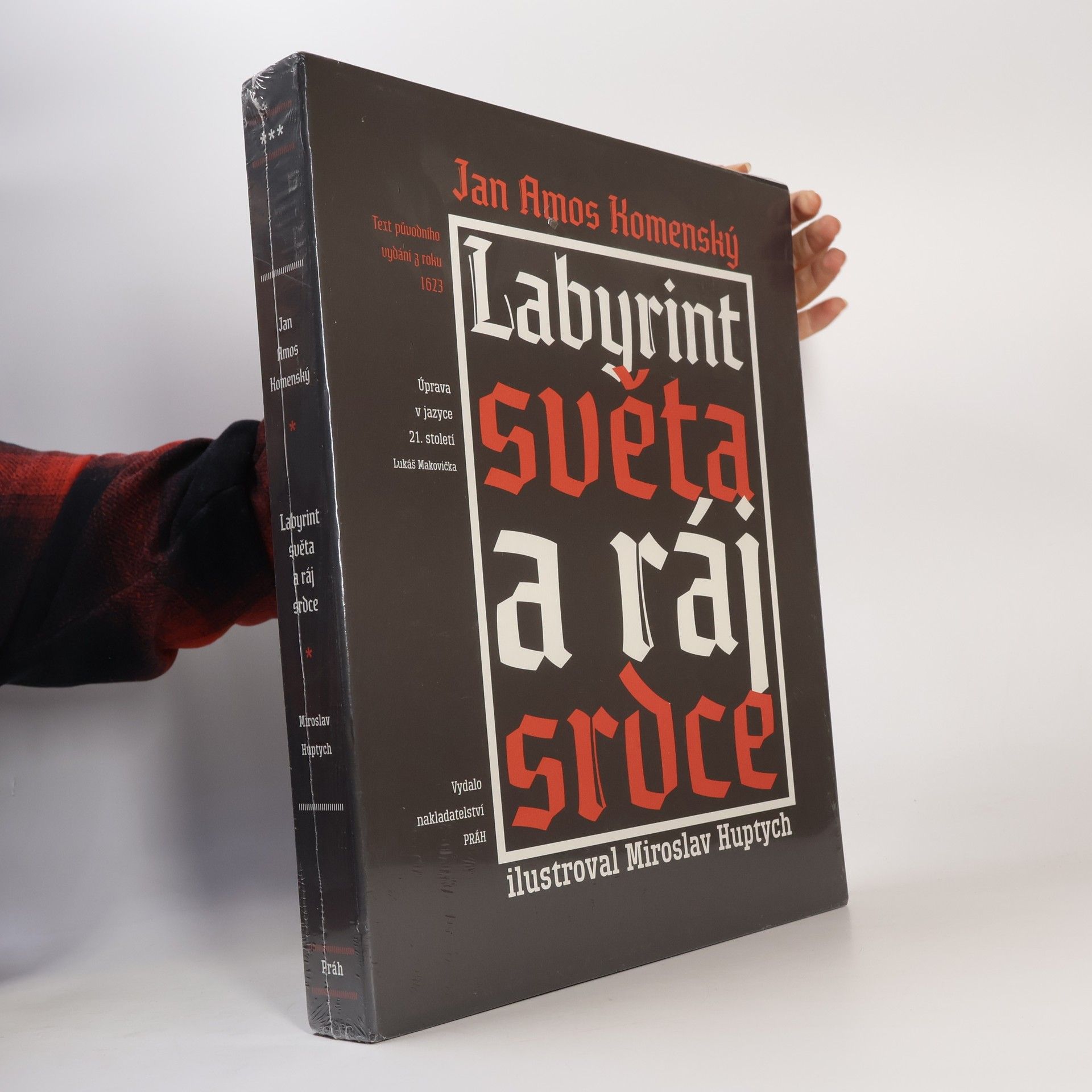Jan Amos Komenský Labyrint světa a ráj srdce : text původního vydání z roku 1623