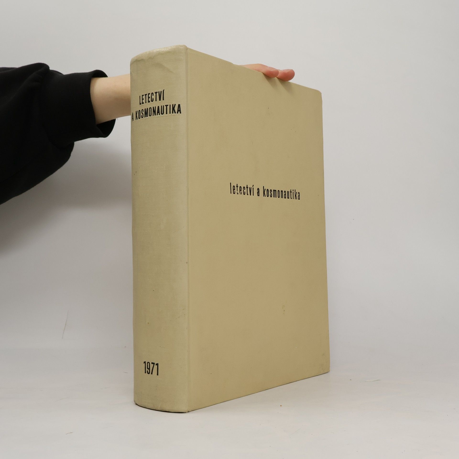 Kolektív autorov Letectví a kosmonautika 1971