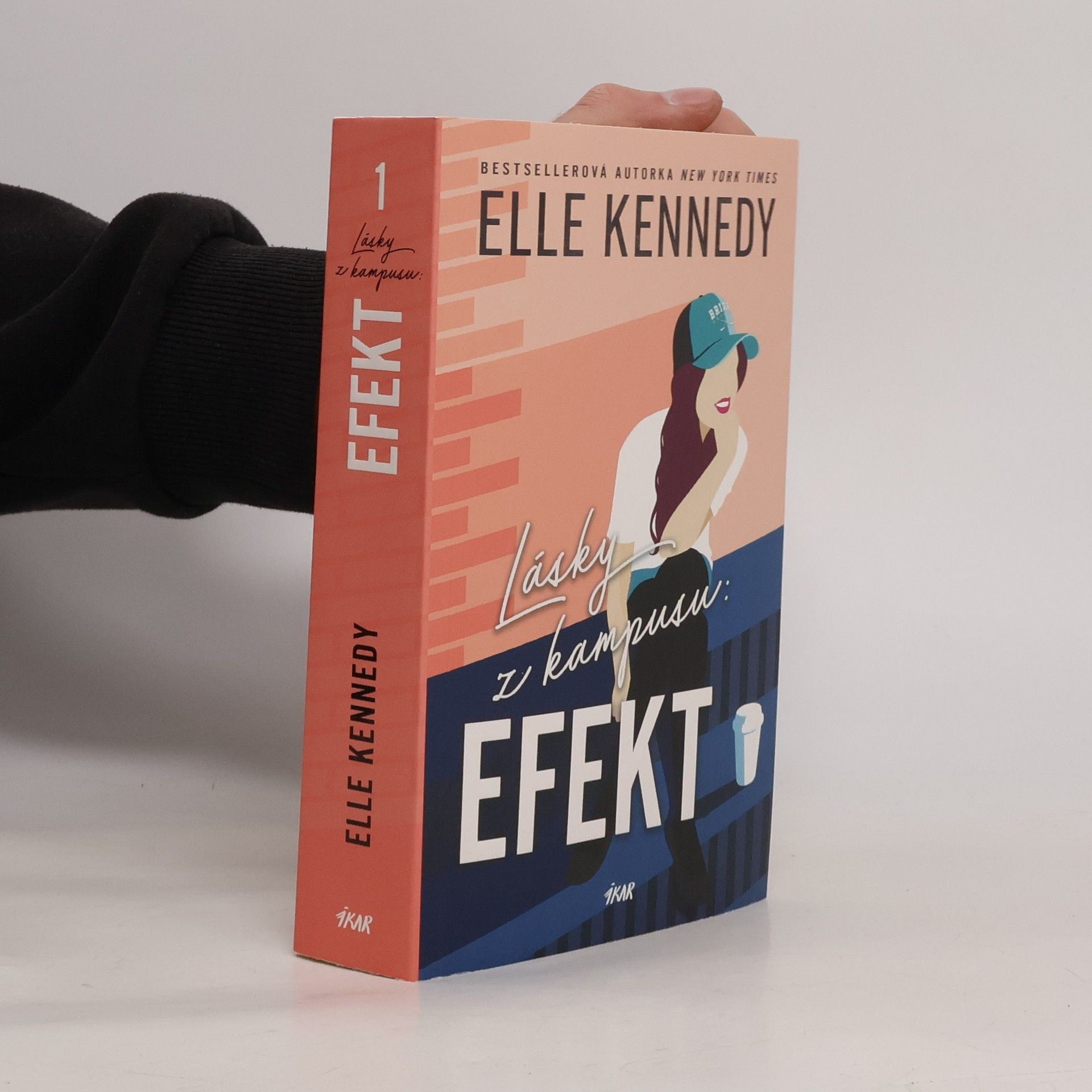 Elle Kennedy Lásky z kampusu. Efekt