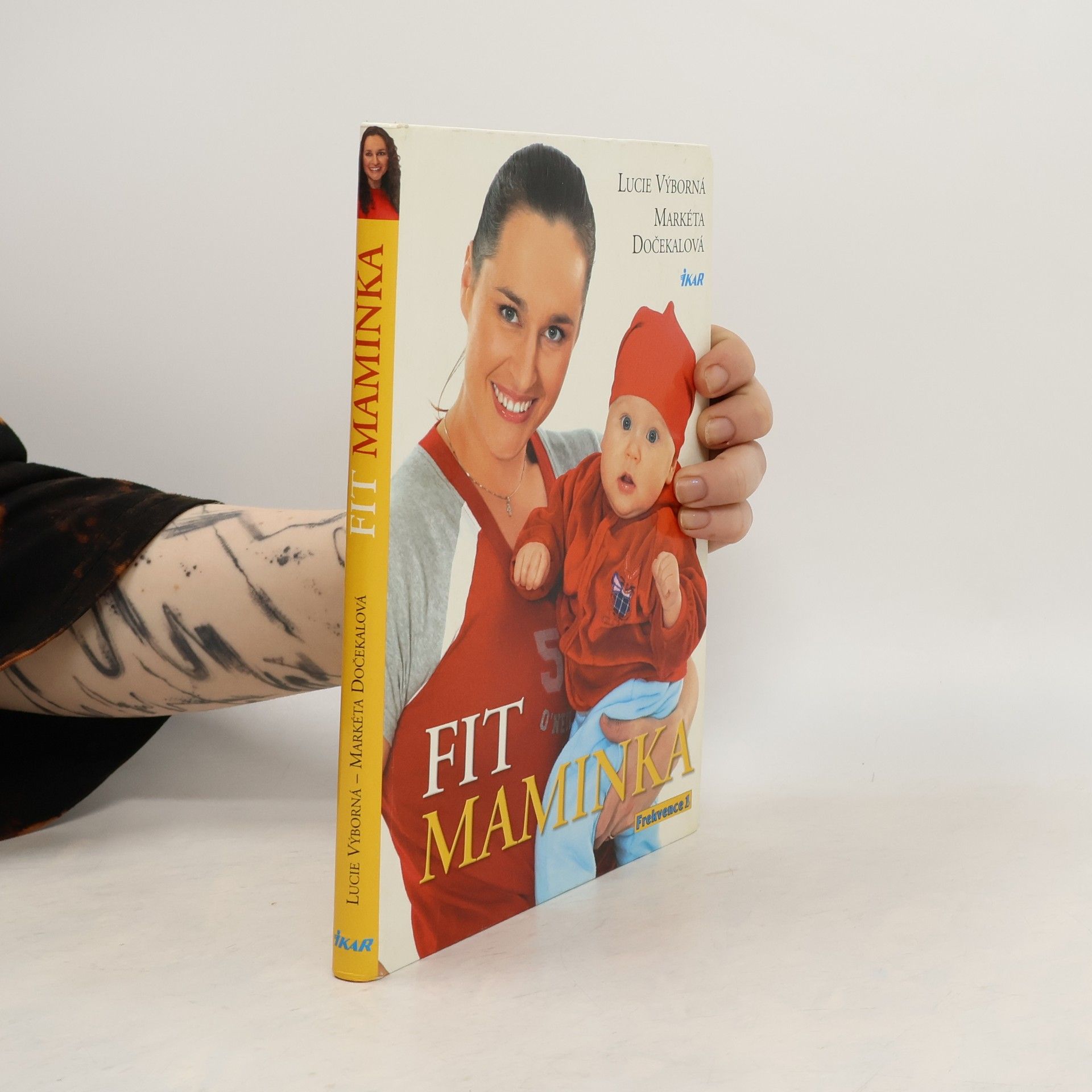 Lucie Výborná Fit maminka: Rok ve skvělé formě