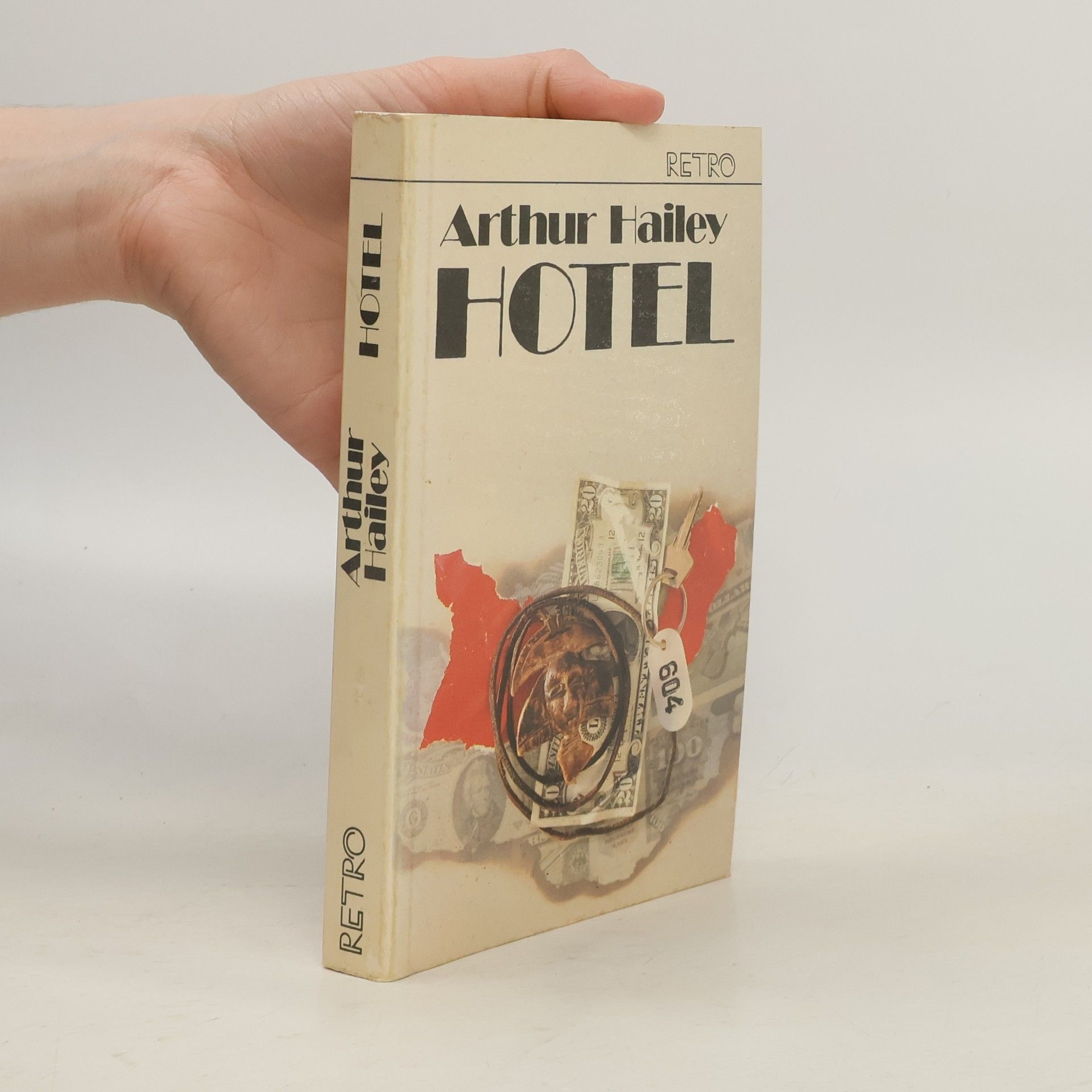 Arthur Hailey Hotel