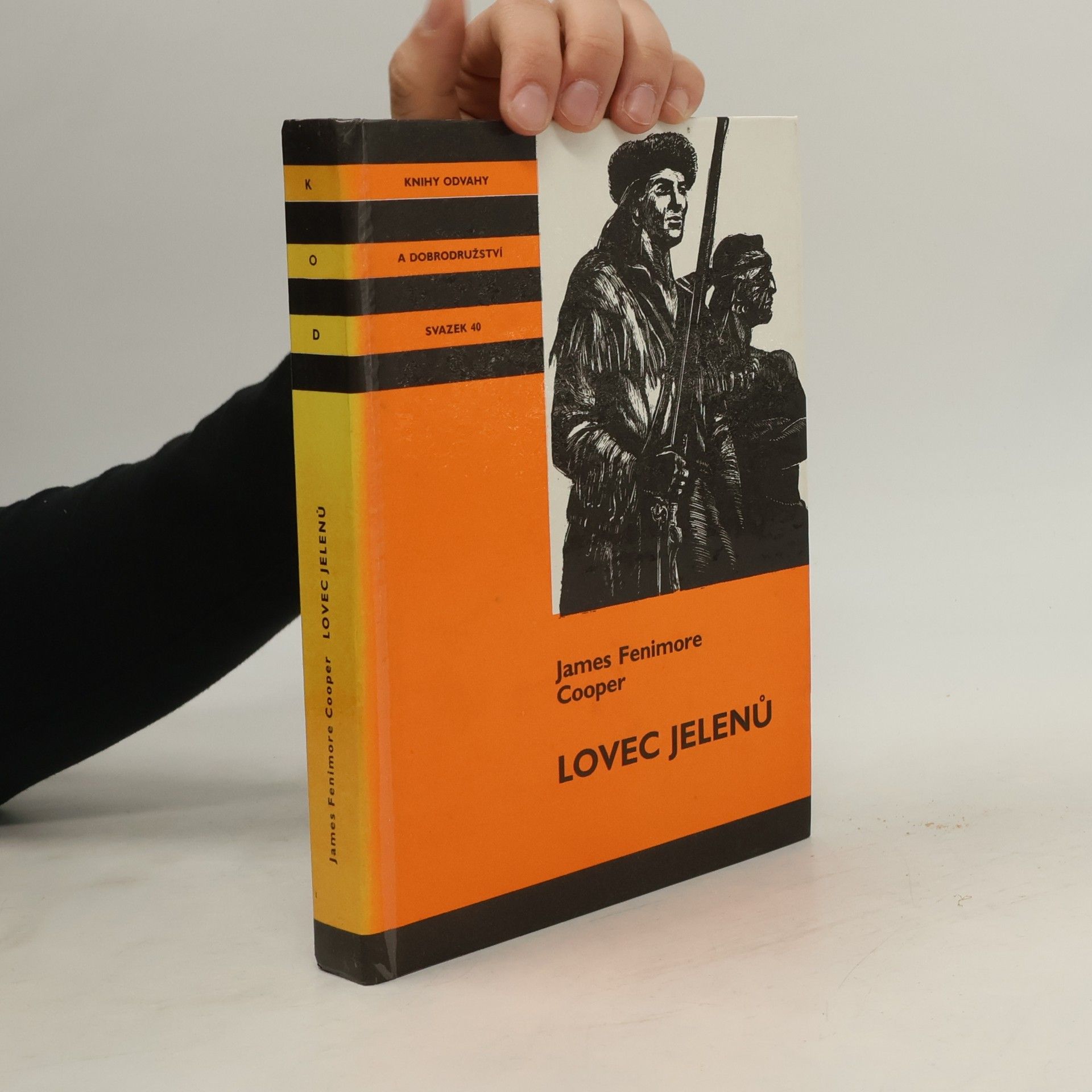 James Fenimore Cooper Lovec jelenů