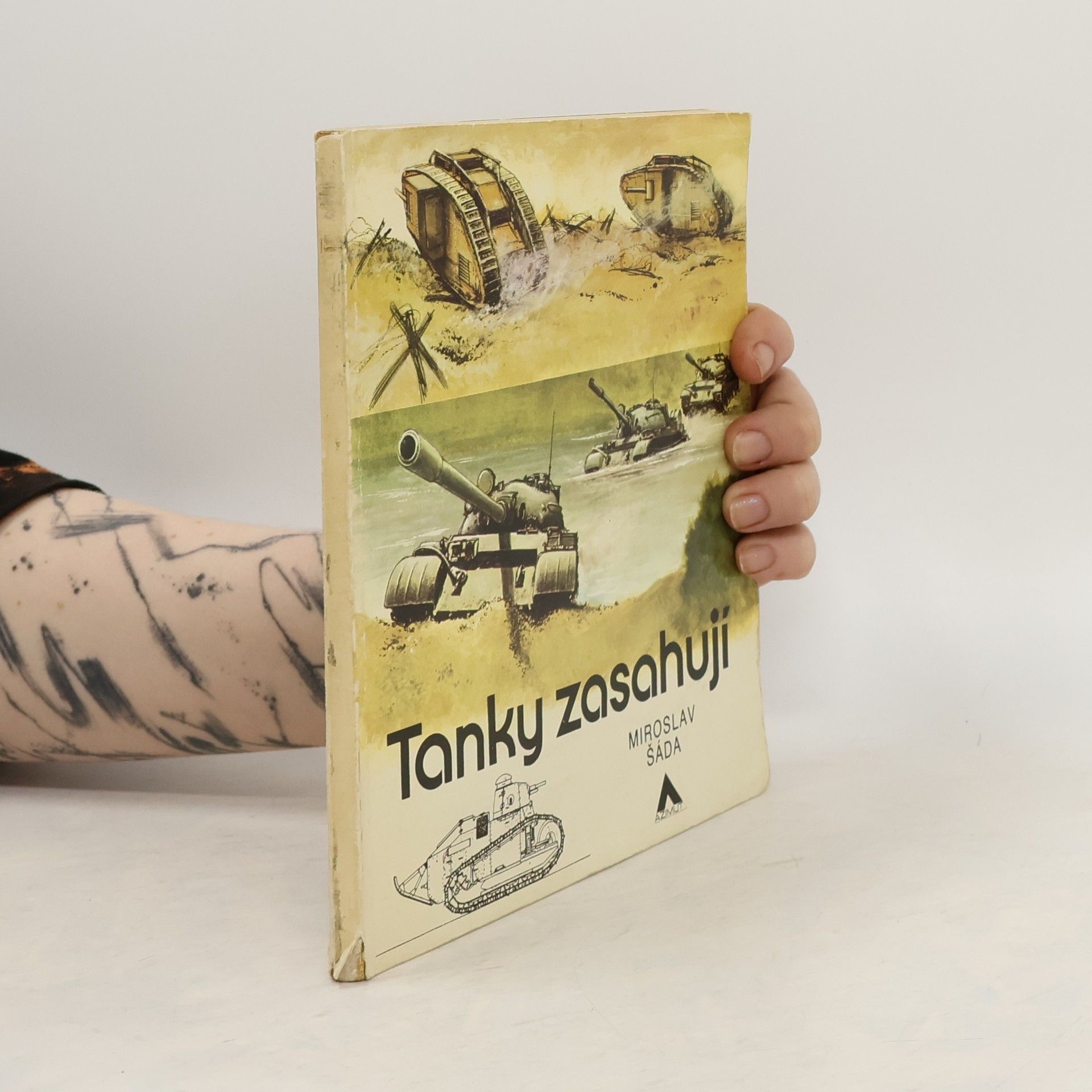 Miroslav Šáda Tanky zasahují