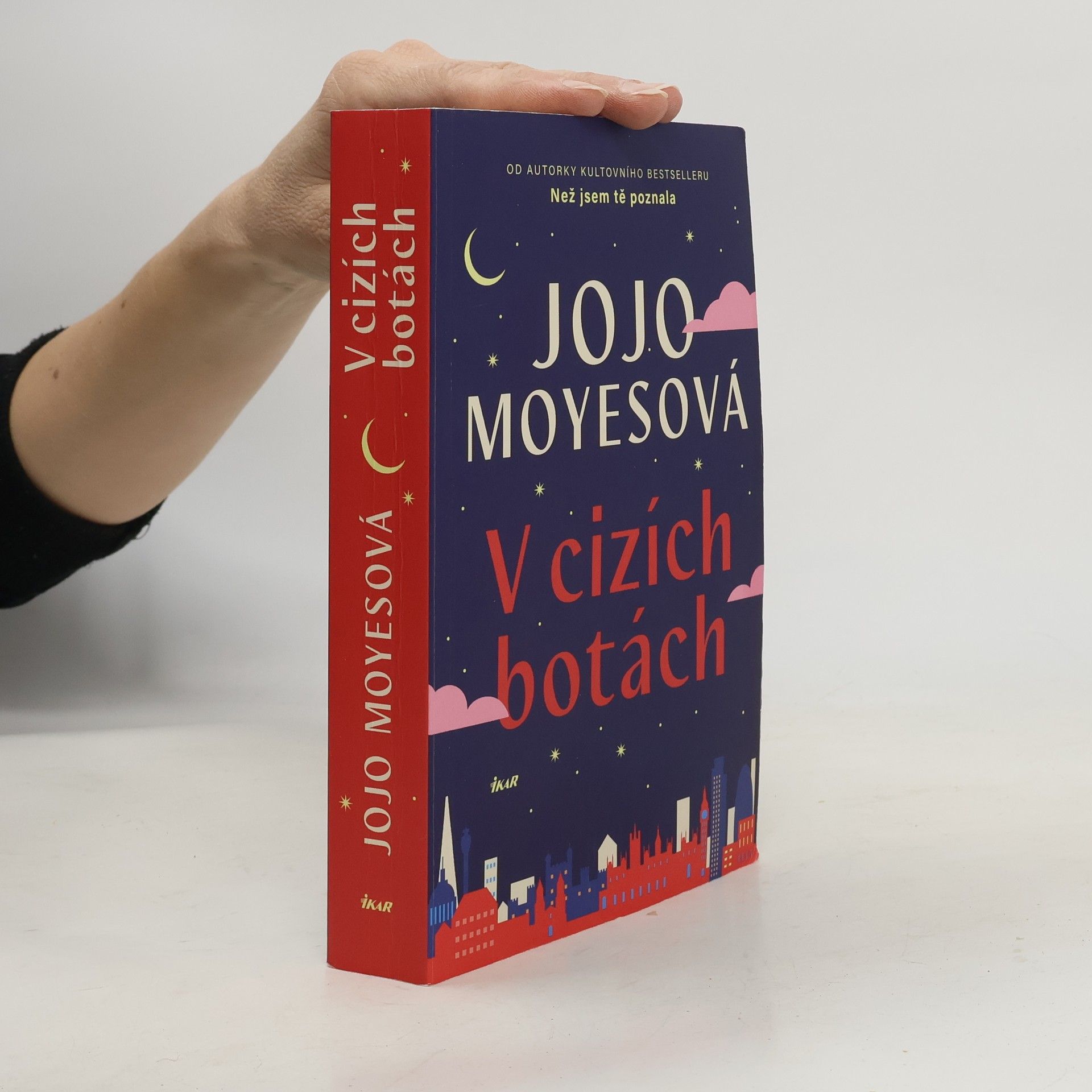 Jojo Moyes V cizích botách