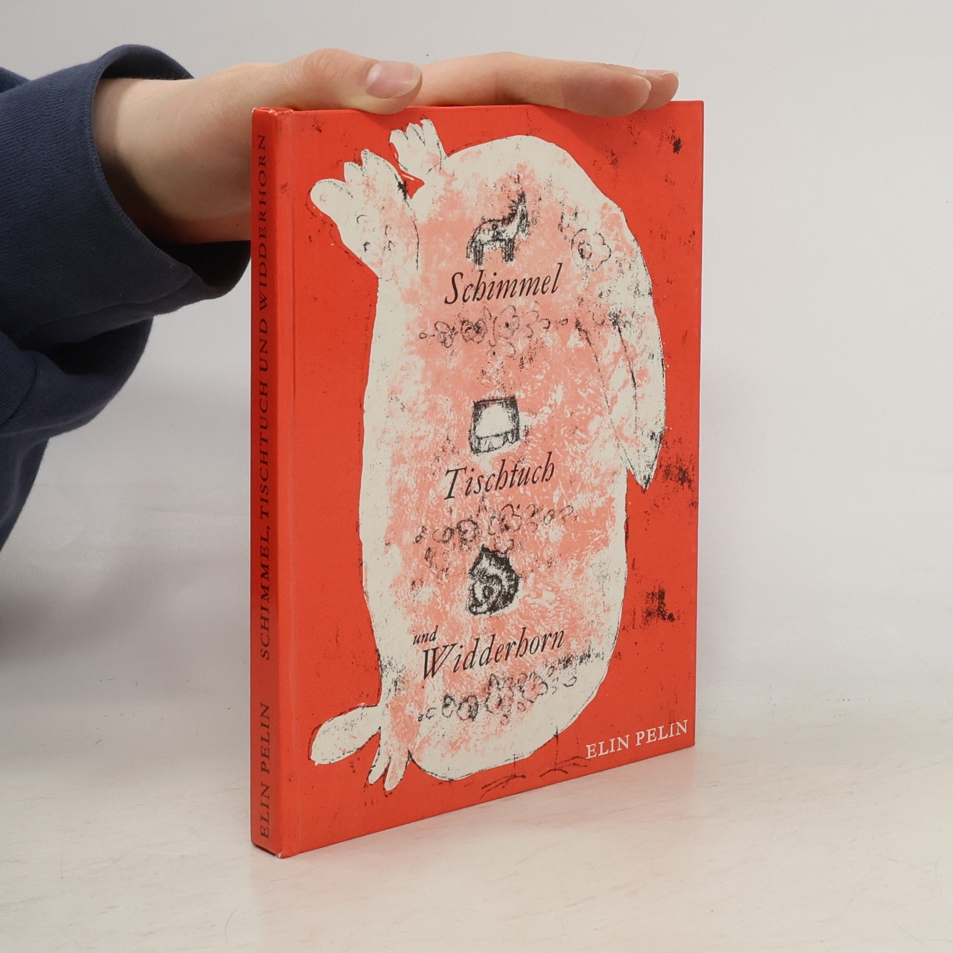 Schimmel, Tischtuch und Widderhorn