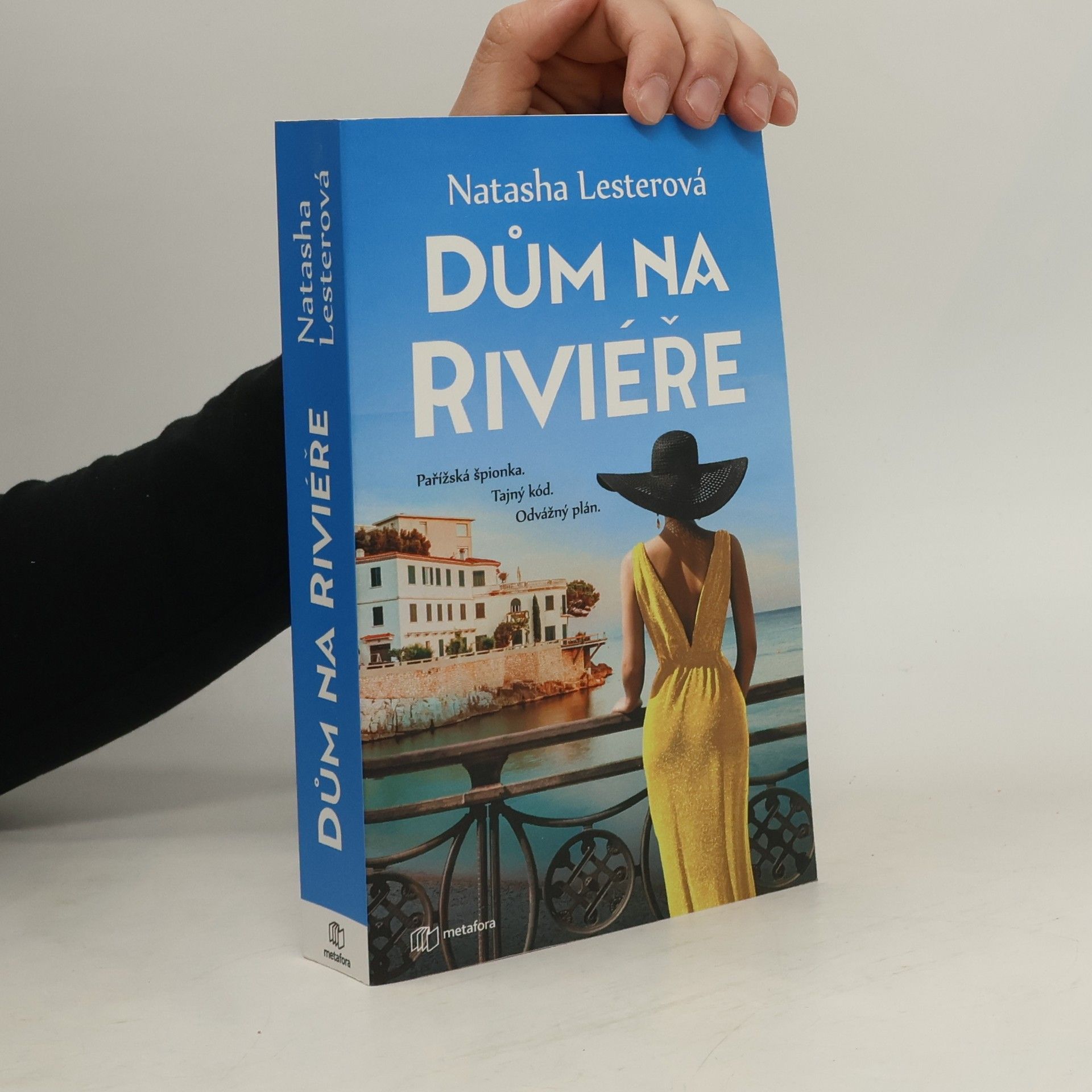 Natasha Lesterová Dům na Riviéře