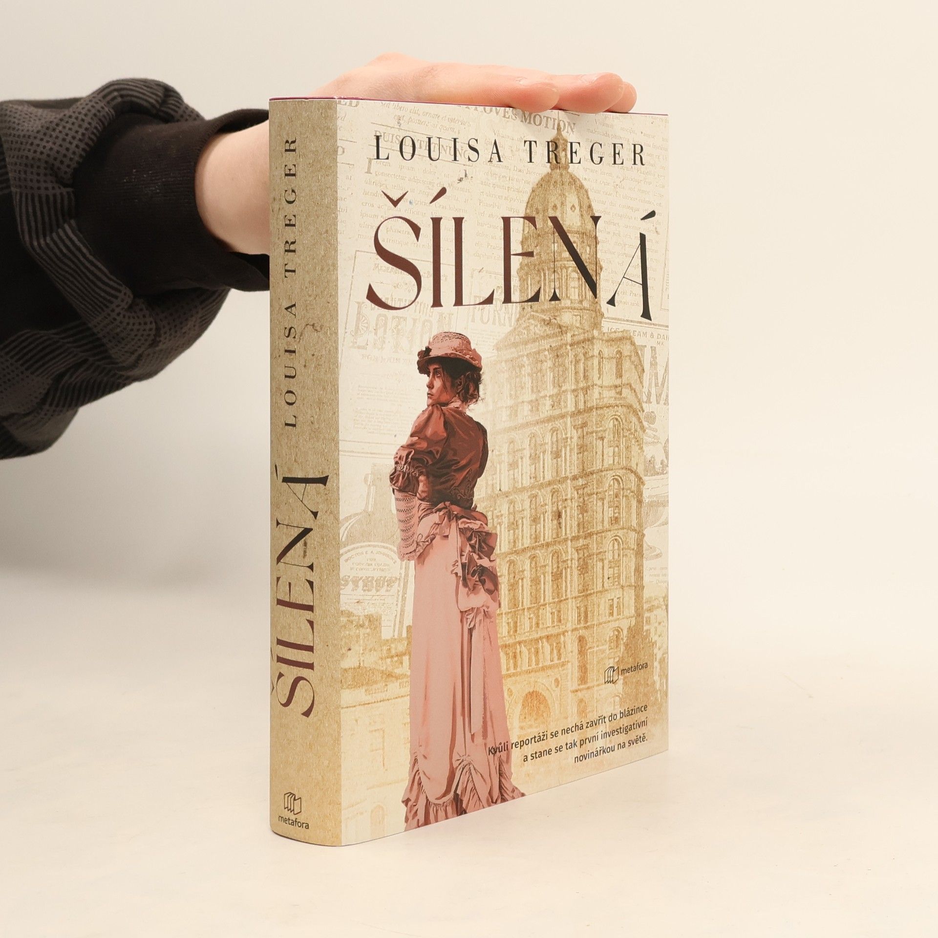 Louisa Treger Šílená