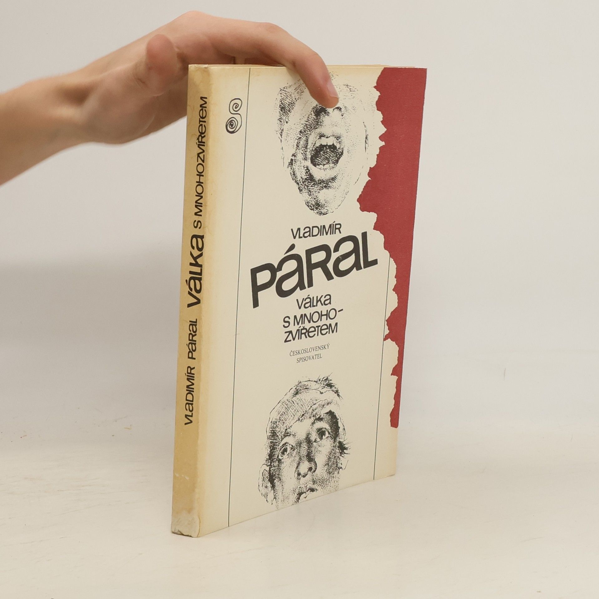 Vladimír Páral Válka s mnohozvířetem
