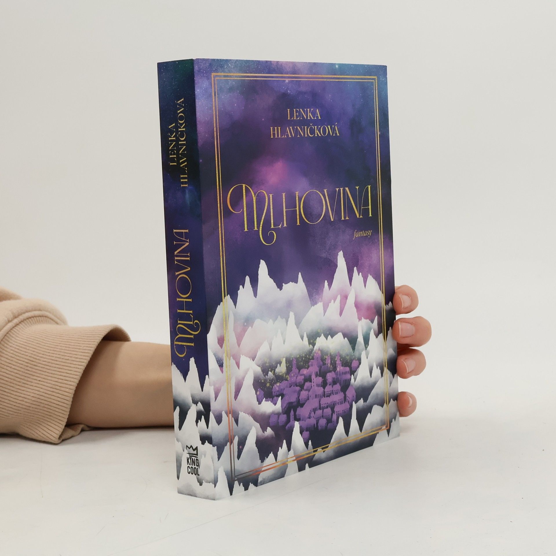 Lenka Hlavničková Mlhovina