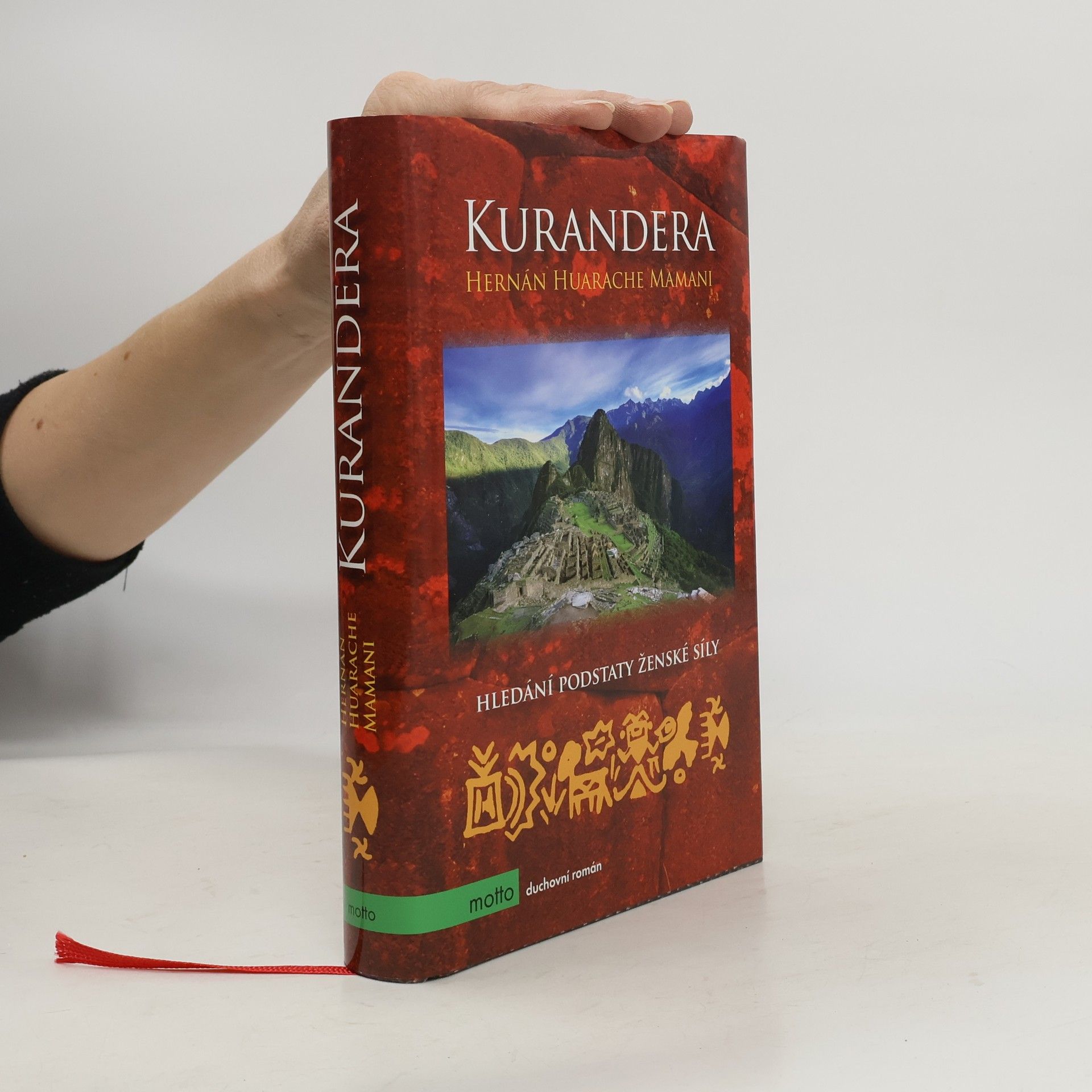 Hernán Huarache Mamani Kurandera. Hledání podstaty ženské síly