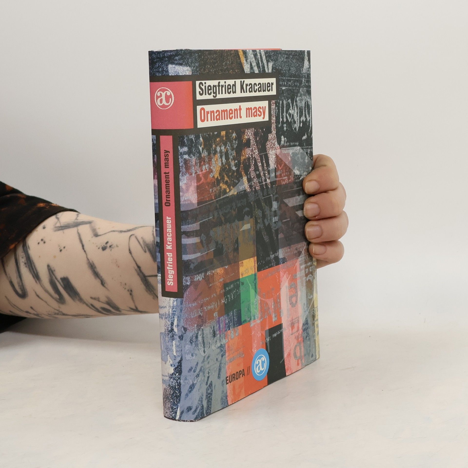 Siegfried Kracauer Ornament masy