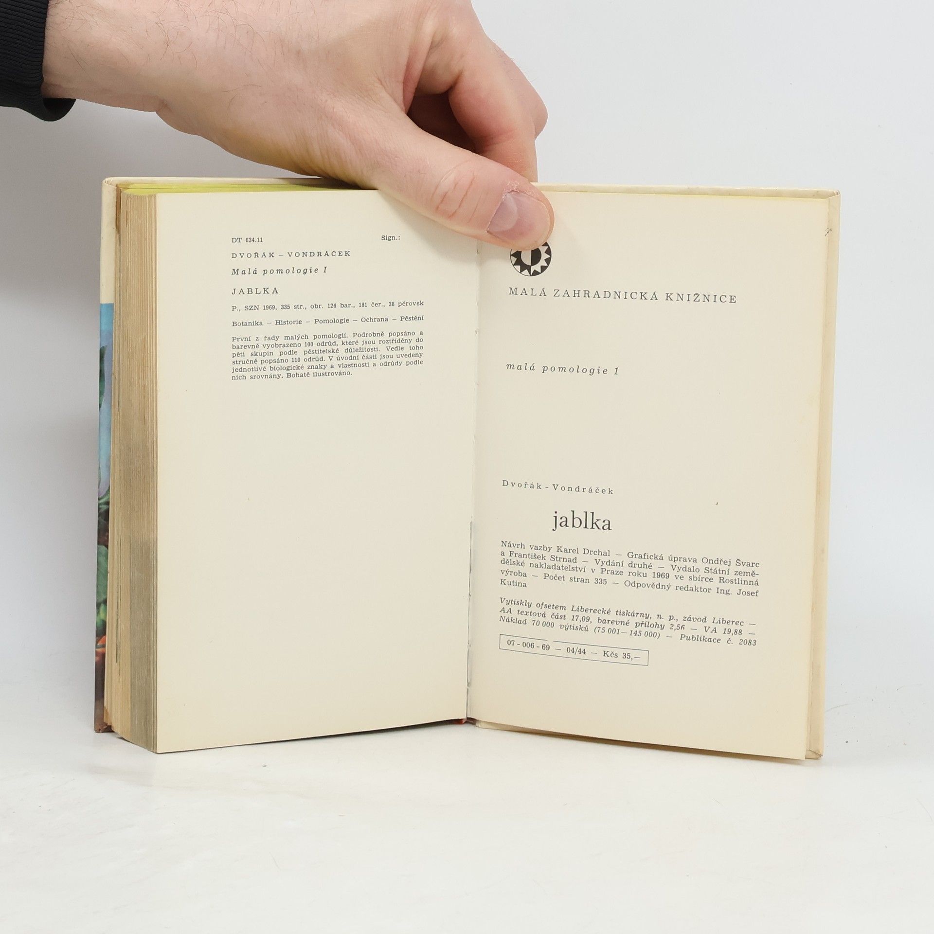 Autorenkollektiv Malá pomologie 1. Jablka