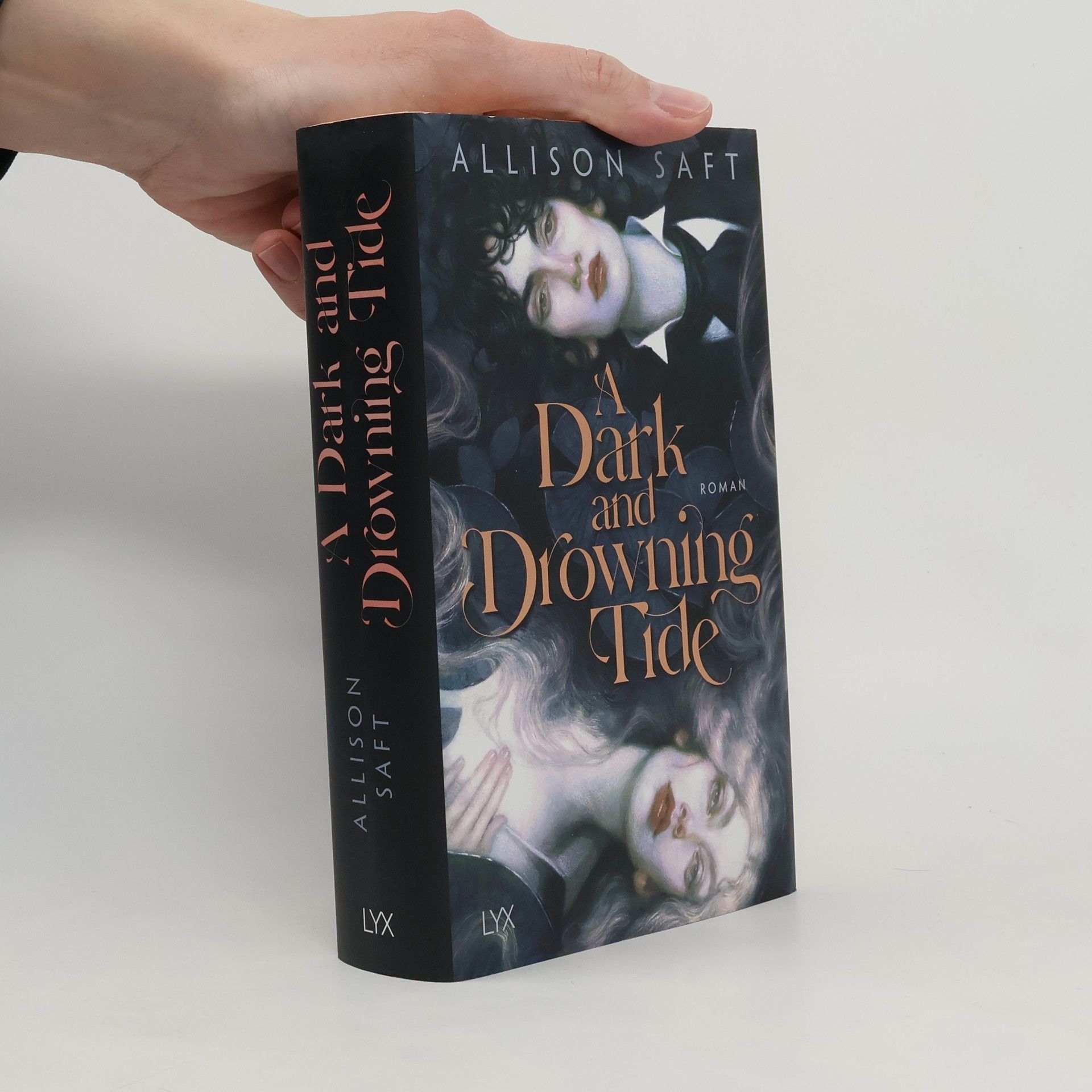 Allison Saft A Dark and Drowning Tide