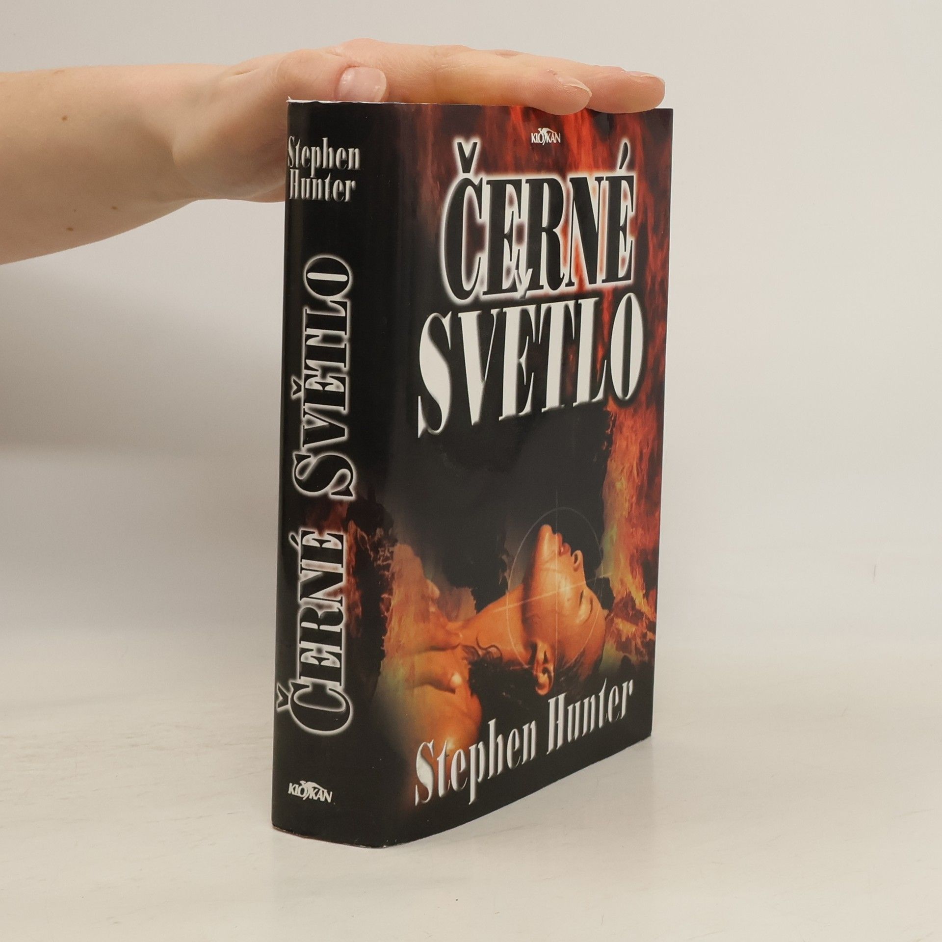 Stephen Hunter Černé světlo