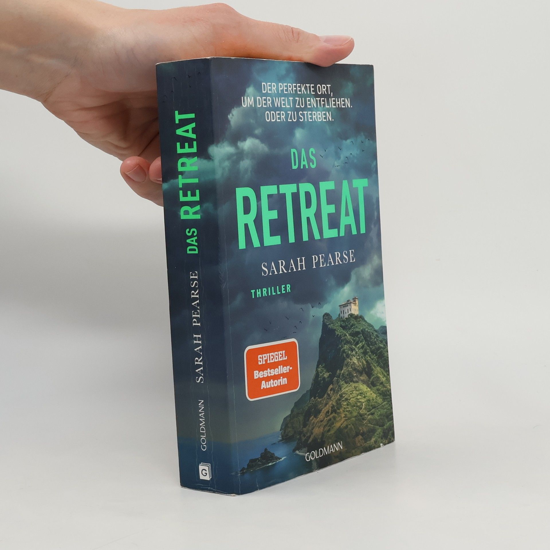 Sarah Pearse Das Retreat
