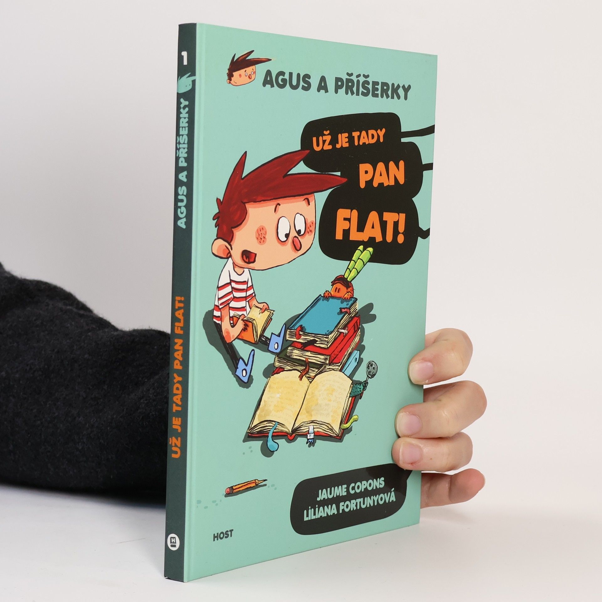 Agus a příšerky. Už je tady pan Flat!