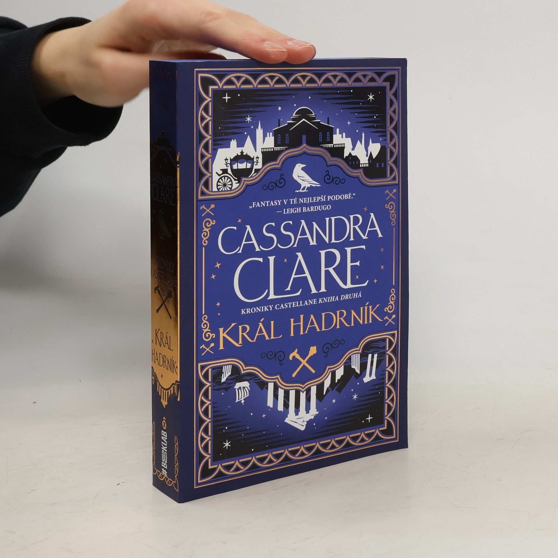 Král Hadrník - Kroniky Castellane