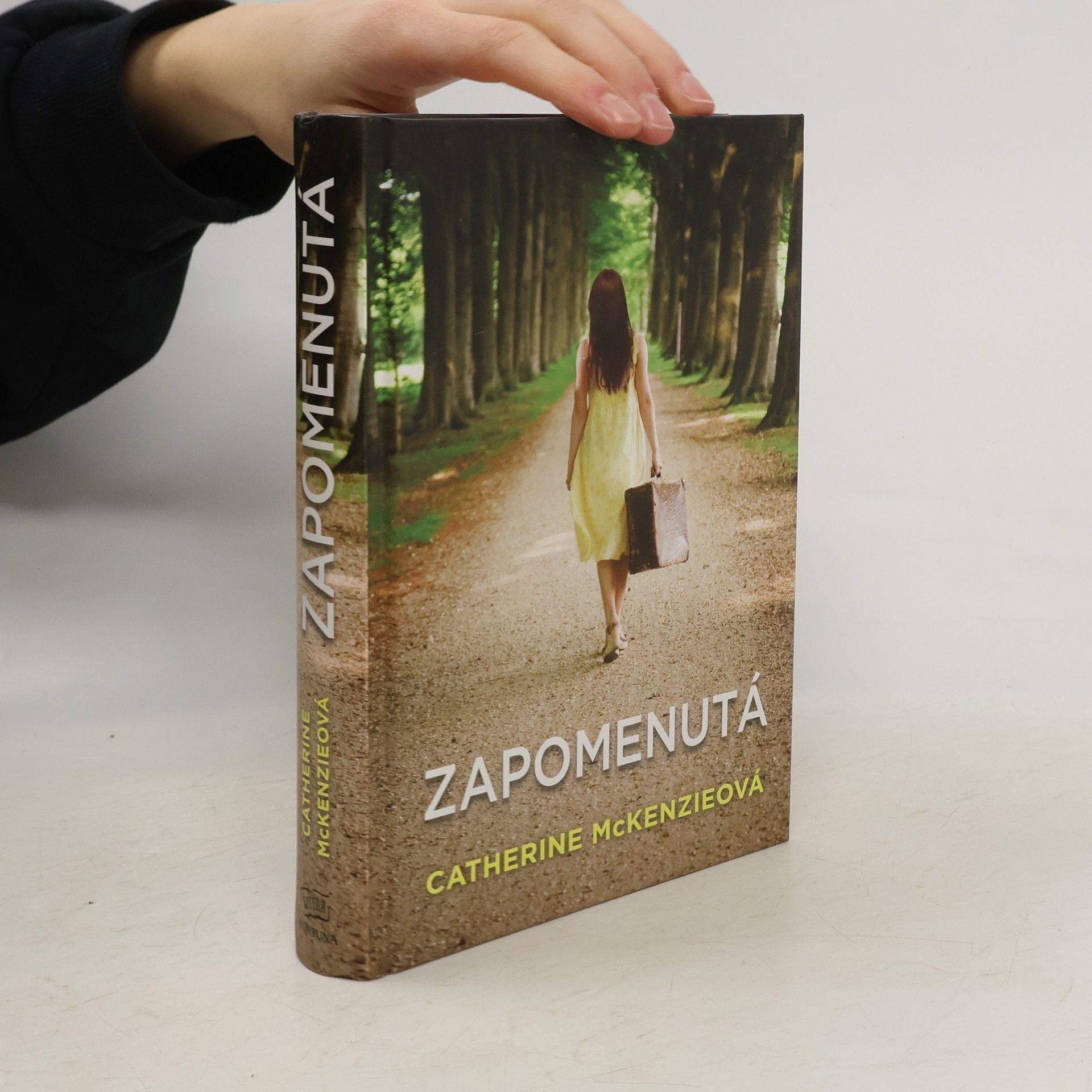 Catherine McKenzie Zapomenutá