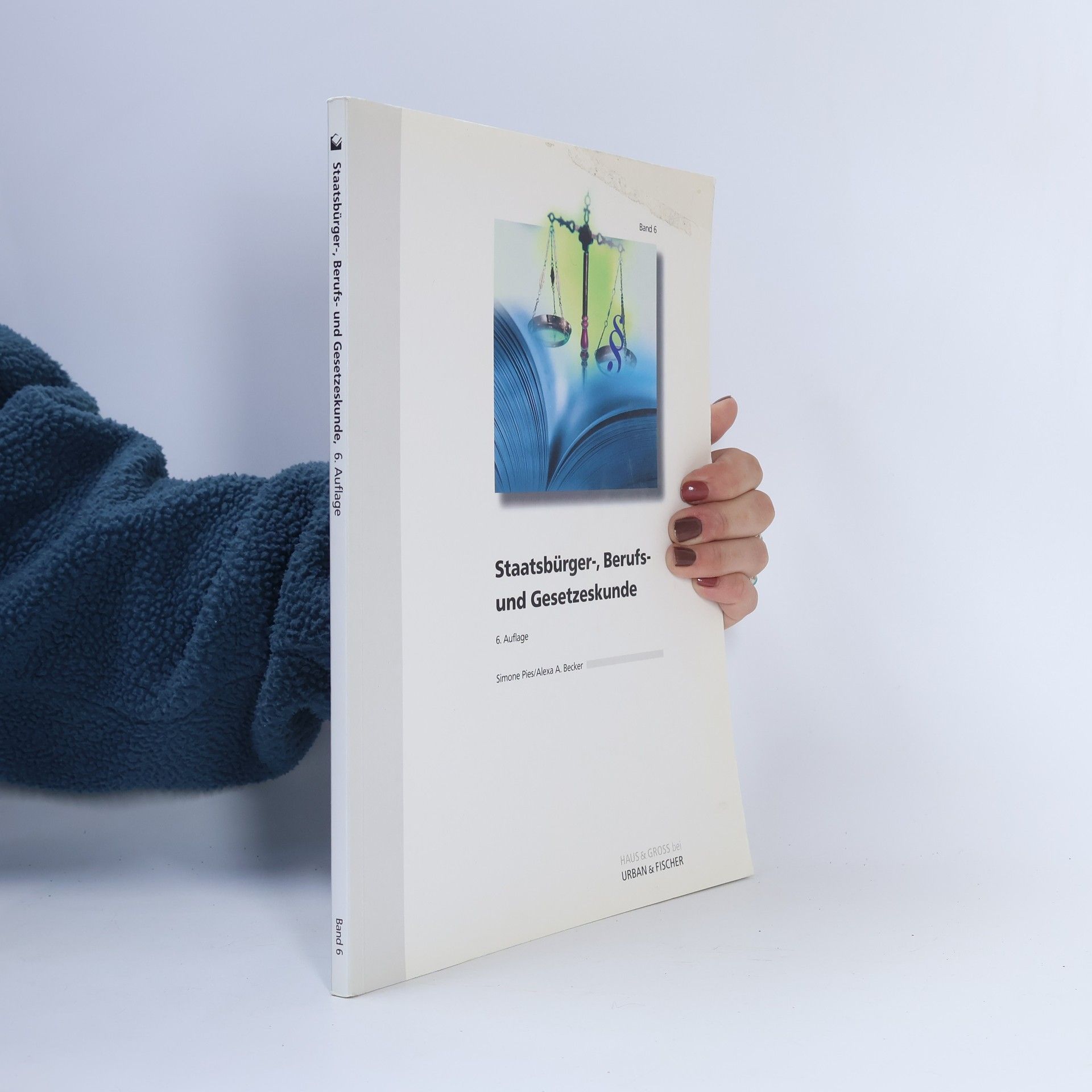 Berufs-, Staatsbürger- und Gesetzeskunde