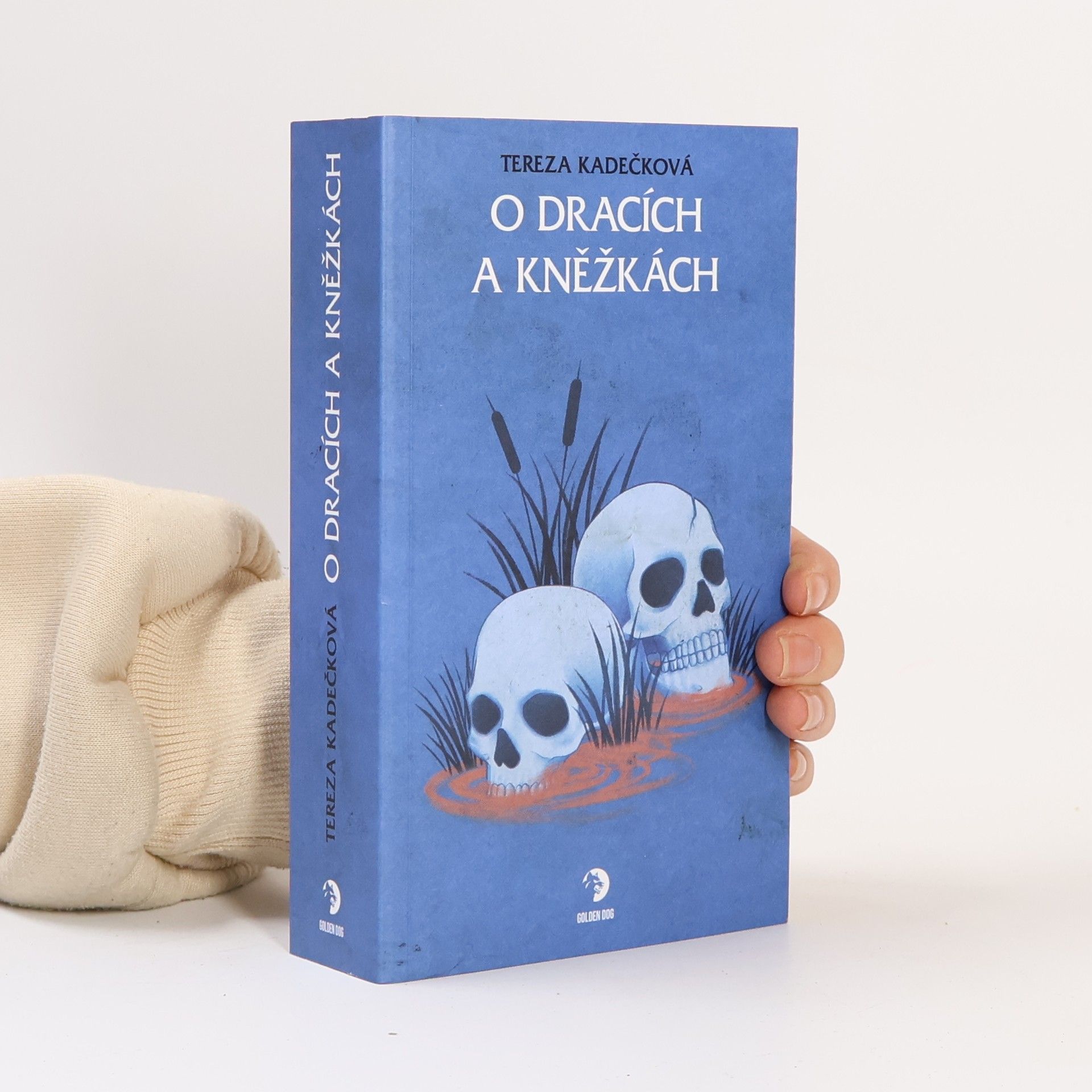 Tereza Kadečková O dracích a kněžkách