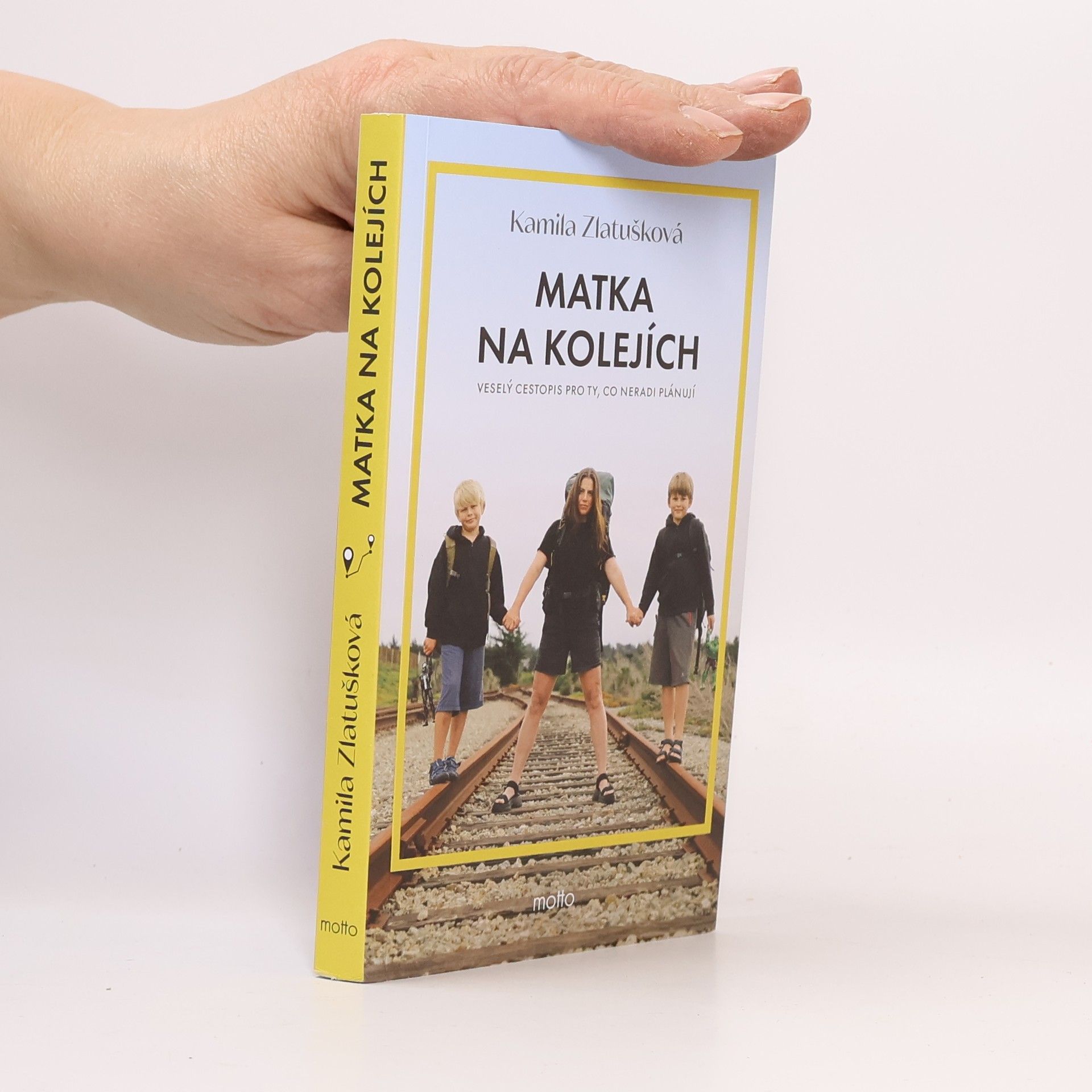 Kamila Zlatušková Matka na kolejích