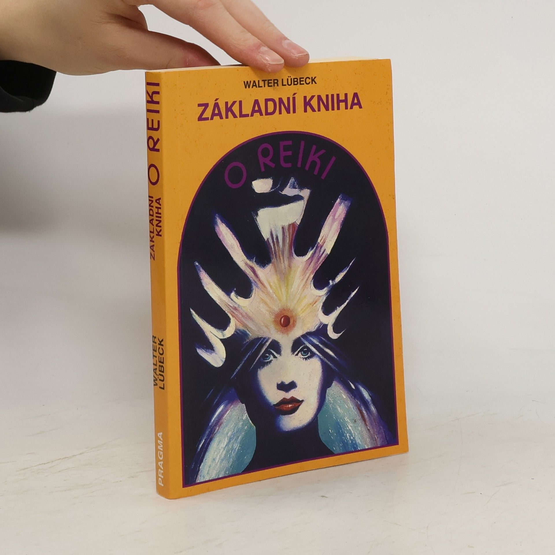 Walter Lübeck Základní kniha o Reiki