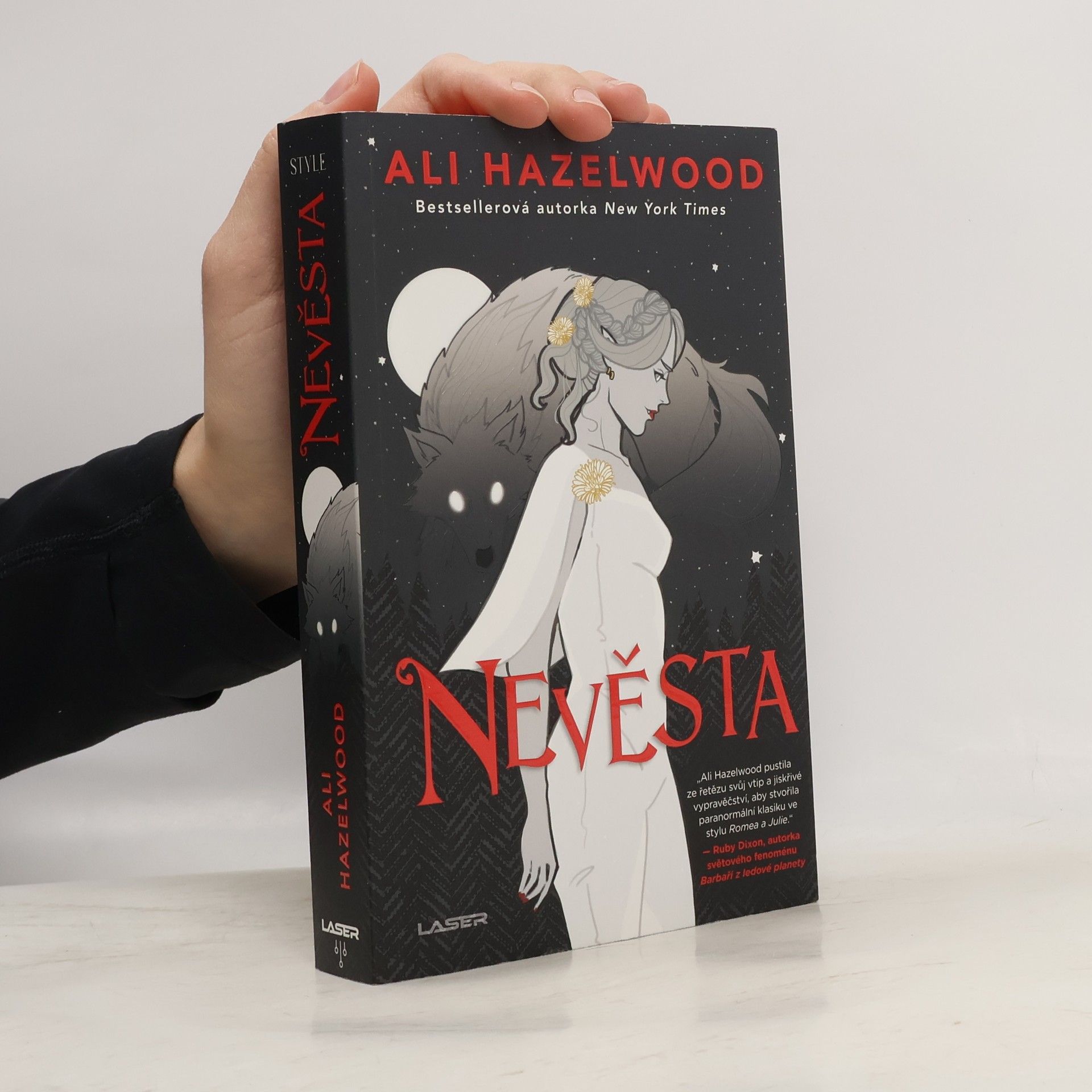 Ali Hazelwood Nevěsta